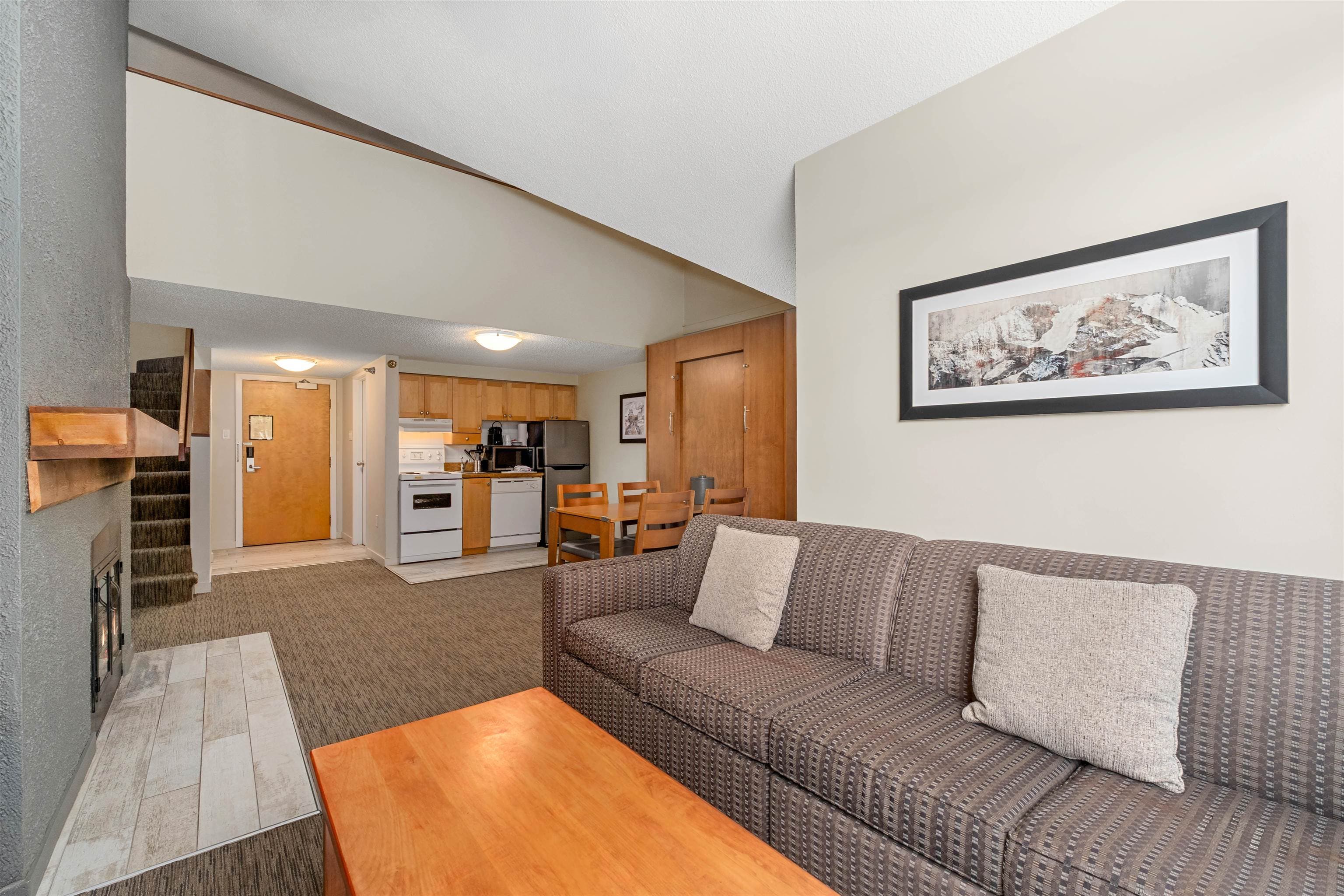 360 - 4429 Sundial Place, Whistler, V8E 1G8 — photo 5