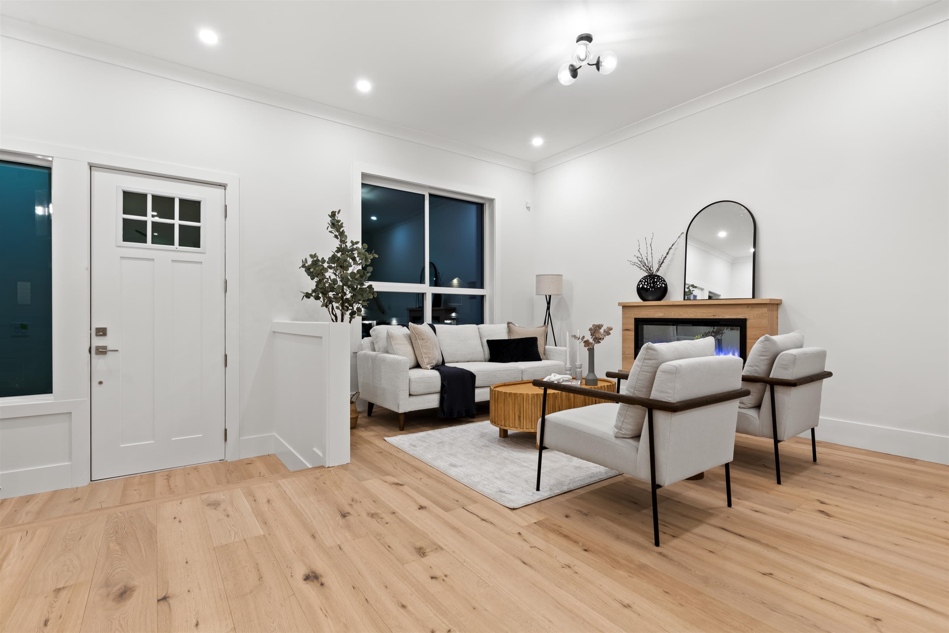 102 - 16623 18a Avenue, Surrey, V3Z 9X5 — photo 2