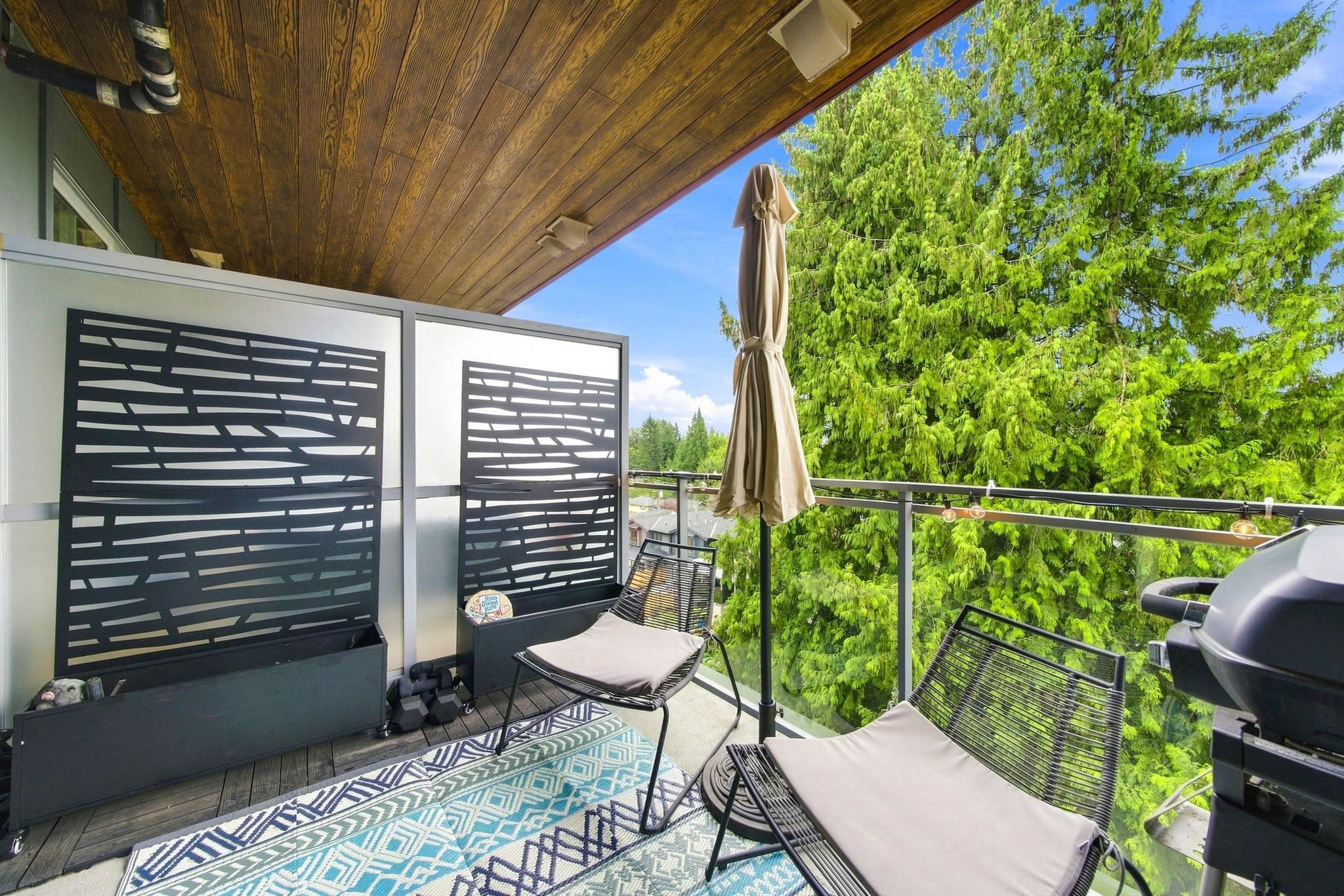 401 - 1327 Draycott Road, North Vancouver, V7J 1W1 — photo 4