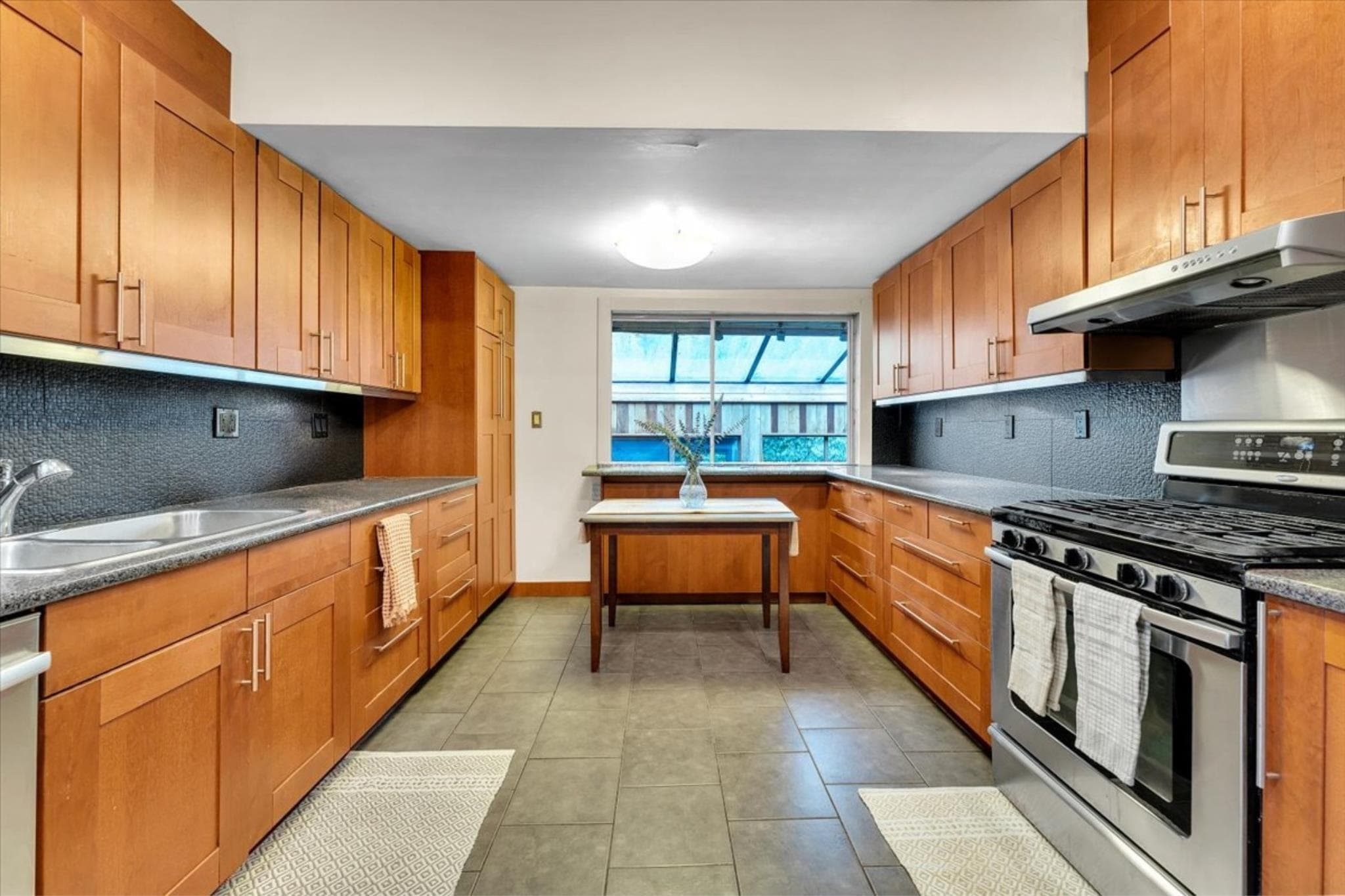 360 Keith Road, West Vancouver, V7T 1L7 — photo 4