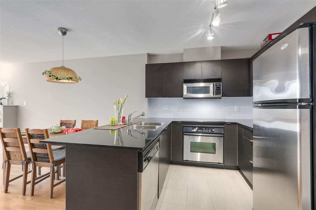 1207 - 4178 Dawson Street, Burnaby, V5C 0A1 — photo 2
