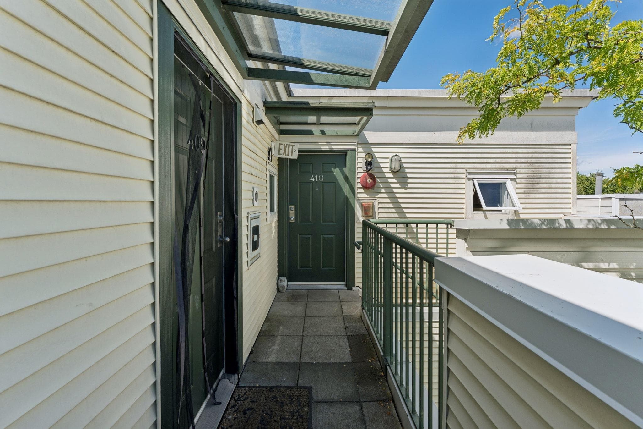 410 - 3727 W 10th Avenue, Vancouver, V6R 2G5 — photo 4