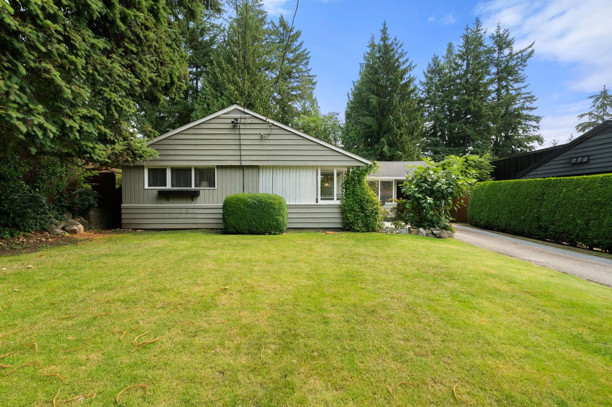 3046 Princess Avenue, North Vancouver, V7N 2C8 — photo 2