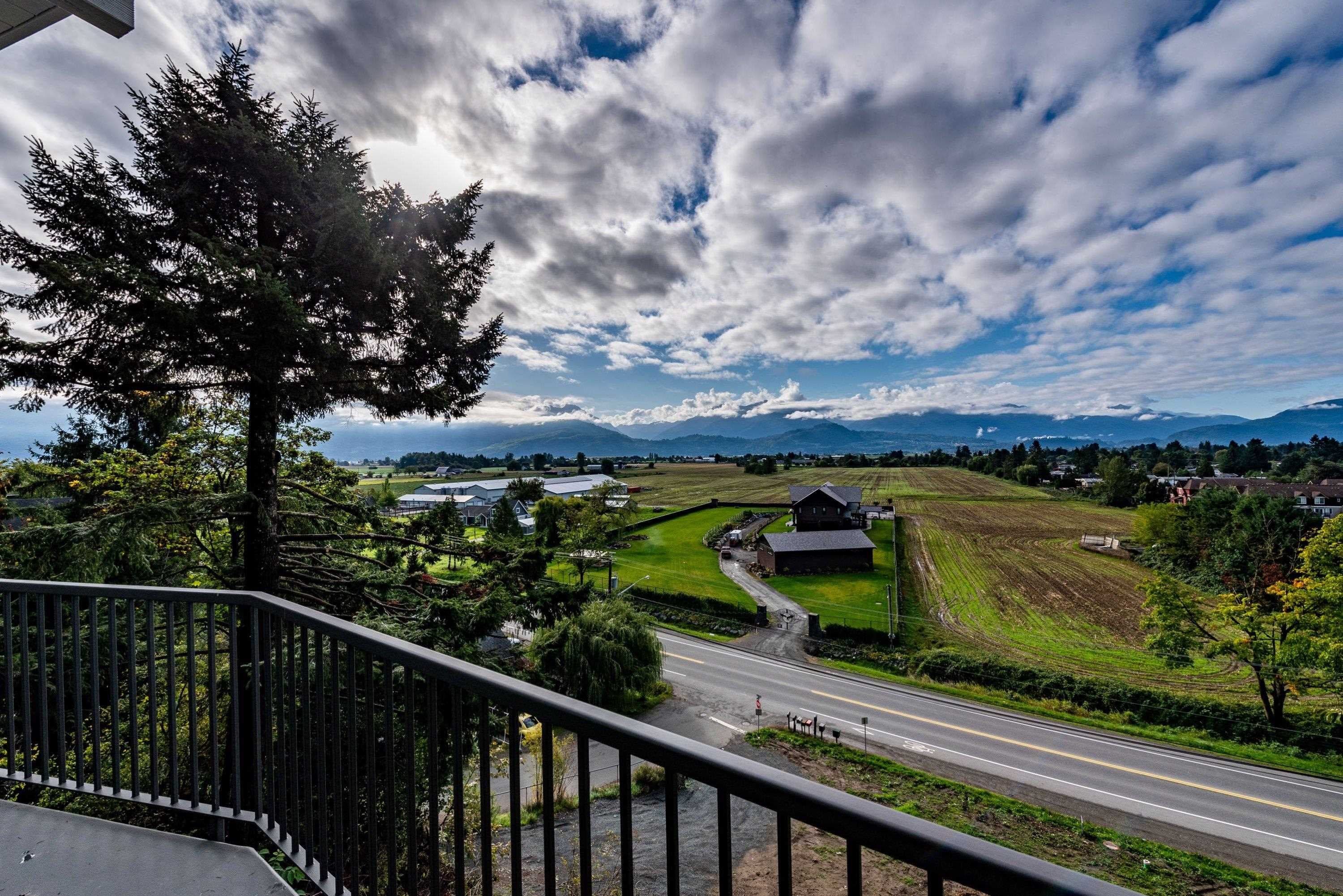 47005 Yale Road, Chilliwack, V2P 2S6 — photo 2