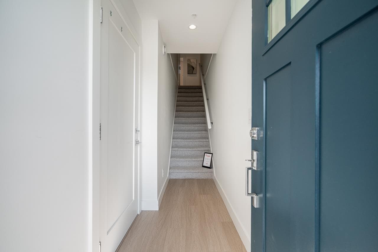 108 - 5330 198 Street, Langley, V3A 1G1 — photo 3