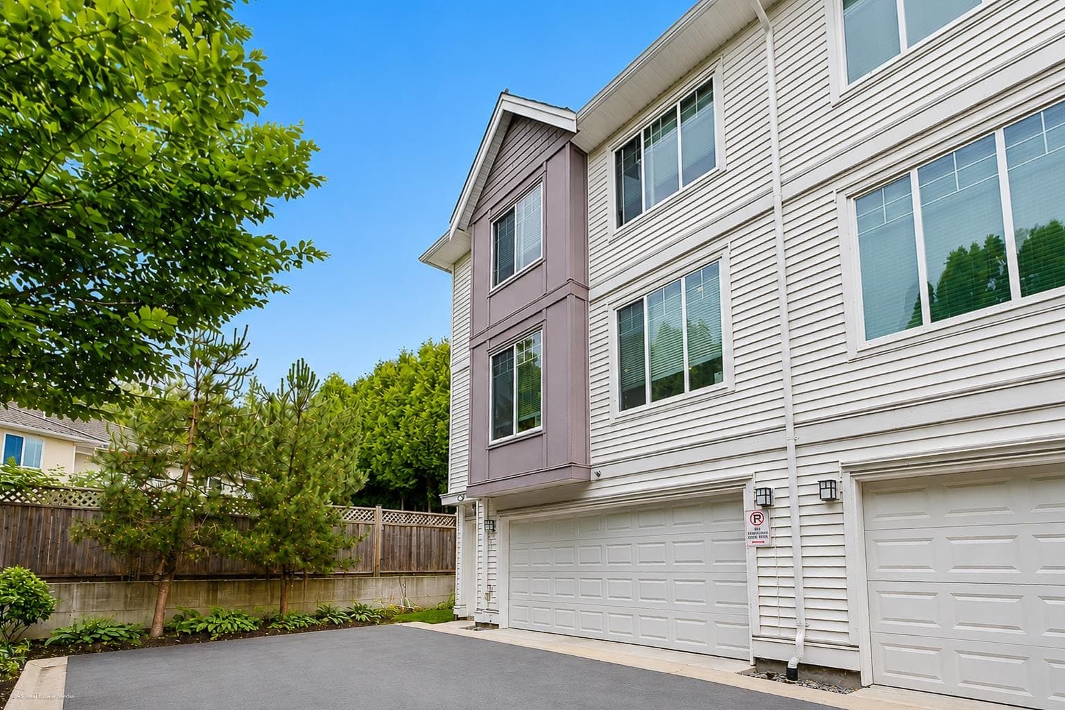10 - 8033 166b Street, Surrey, V4N 0G7 — photo 1