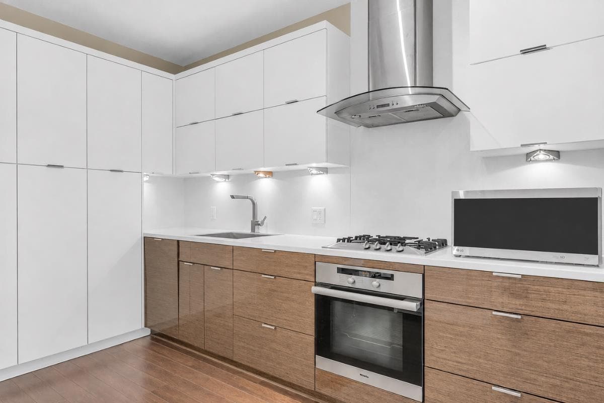 216 - 1777 W 7th Avenue, Vancouver