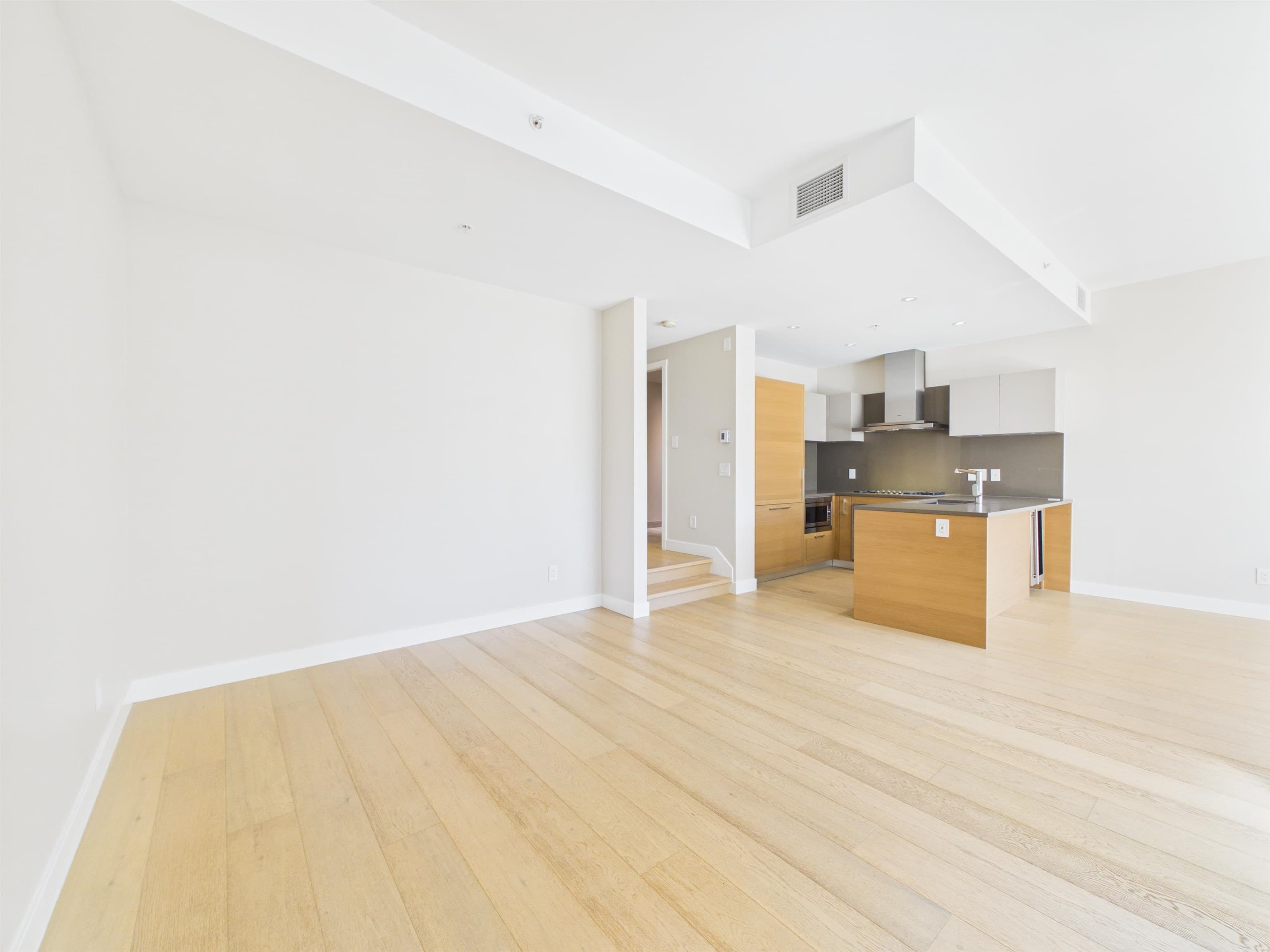 1573 W 57 Avenue, Vancouver, V6P 0H7 — photo 4