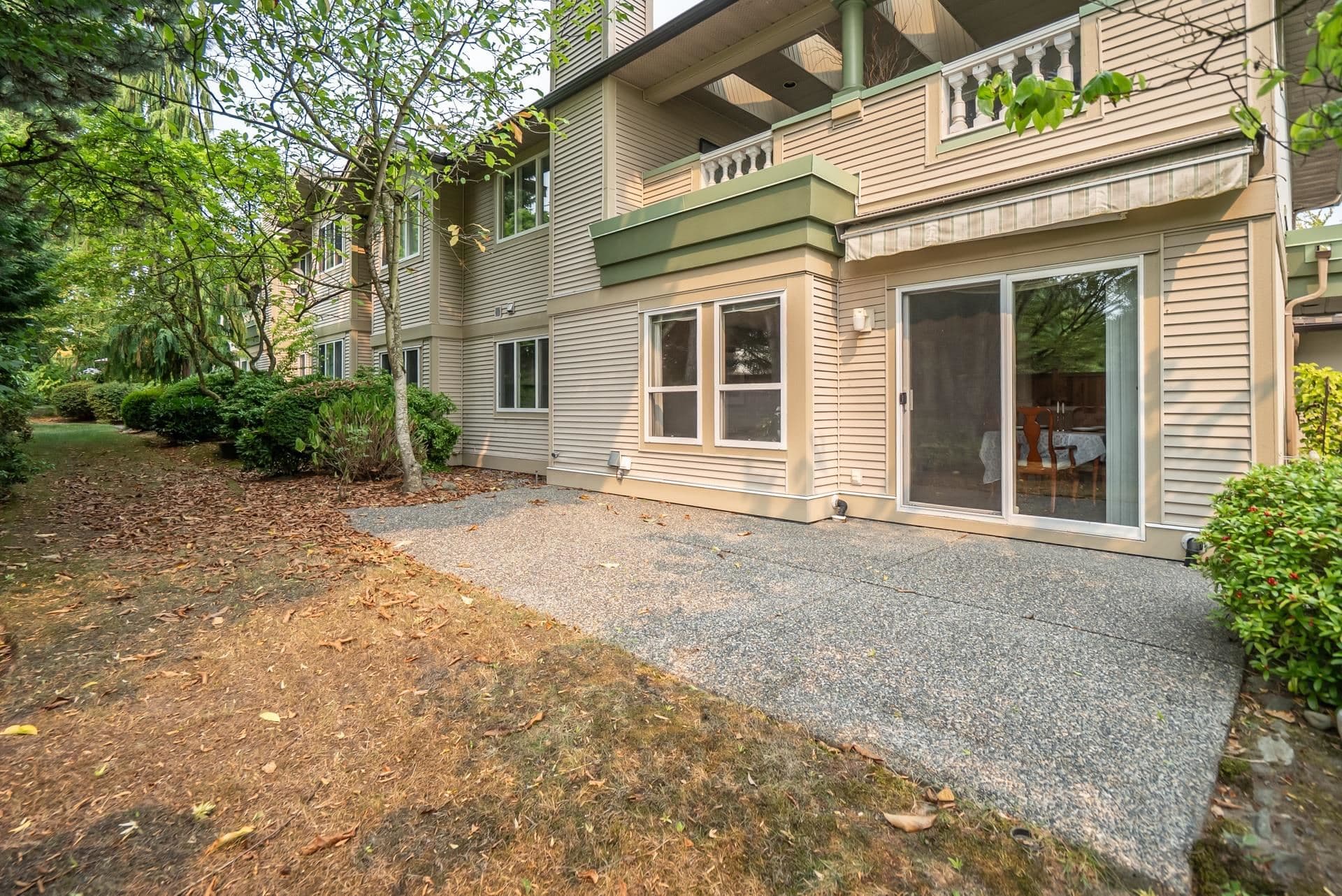 252 - 13888 70 Avenue, Surrey, V3W 0R8 — photo 2