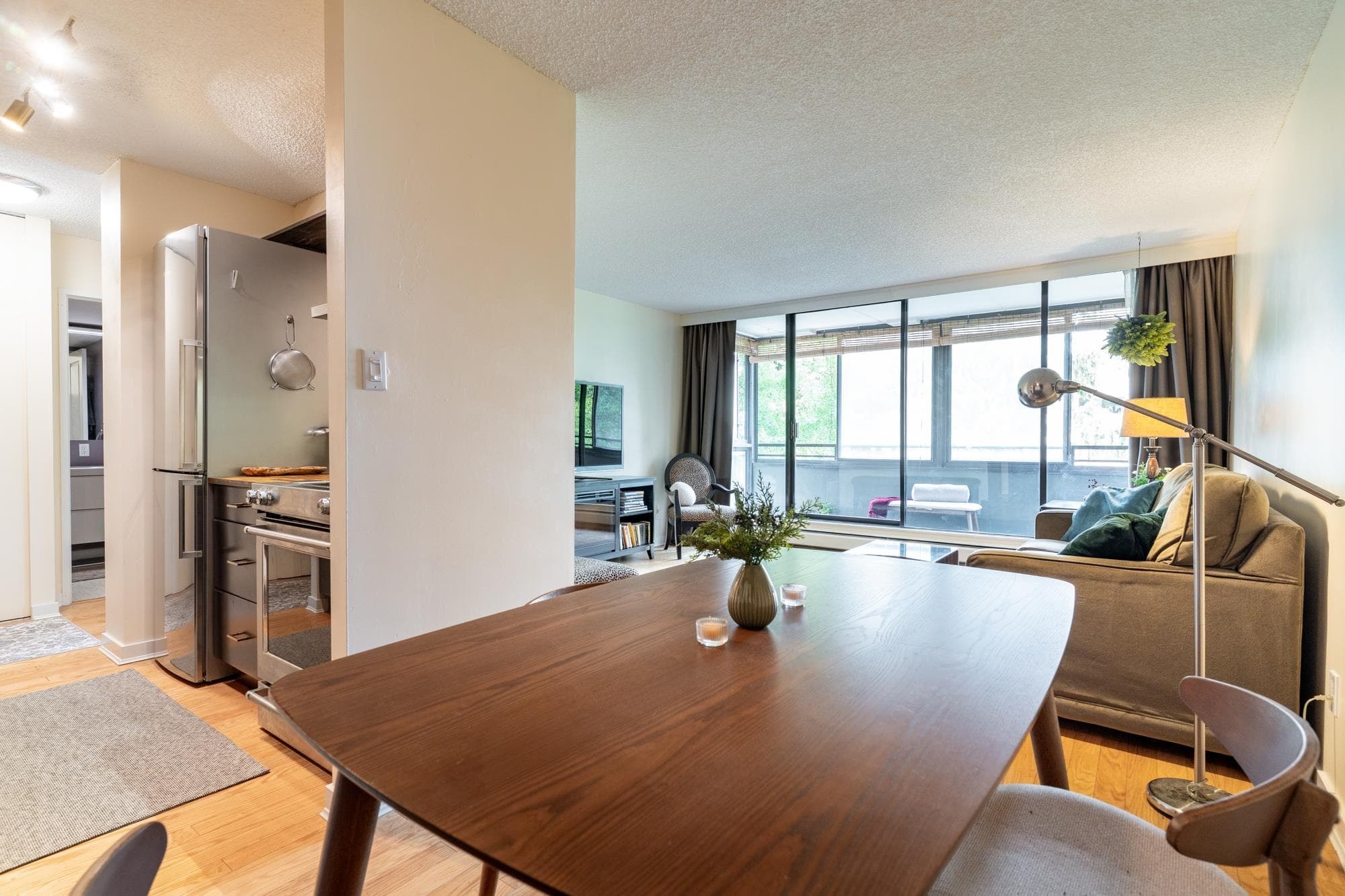 405 - 1816 Haro Street, Vancouver, V6G 2Y7 — photo 2