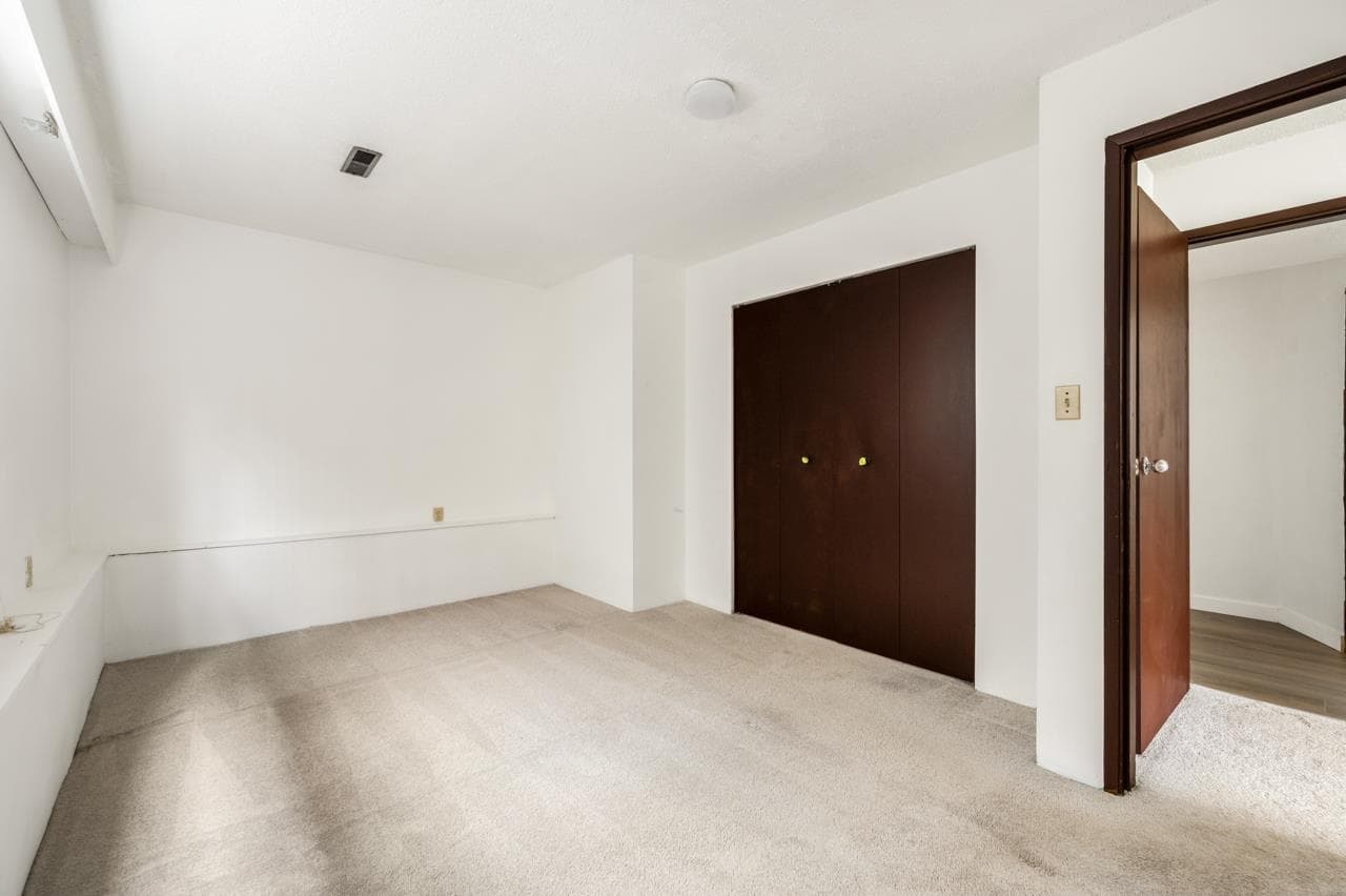 2539 E 34th Avenue, Vancouver, V5R 2T1 — photo 3