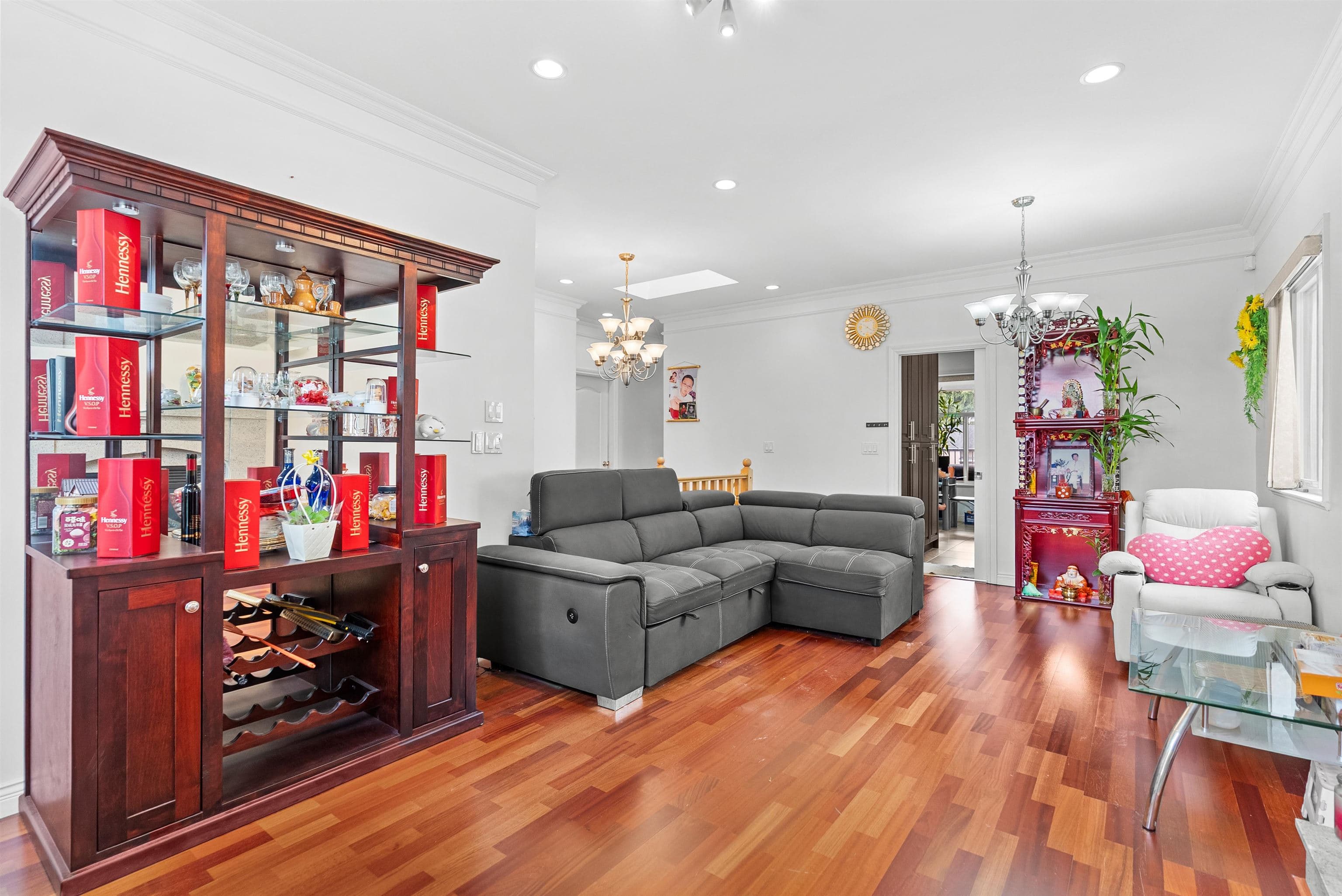 3796 Price Street, Burnaby, V5G 2K8 — photo 5