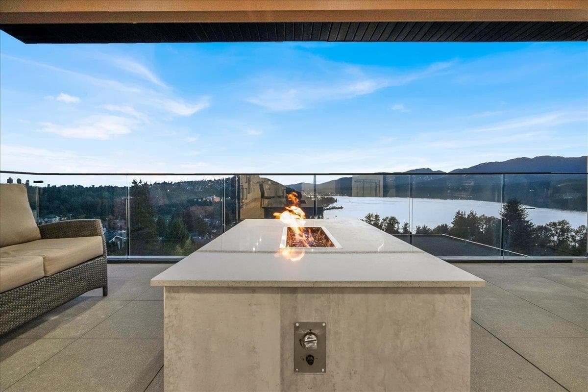 4 - 7275 Ridge Drive, Burnaby, V5A 1B4 — photo 2