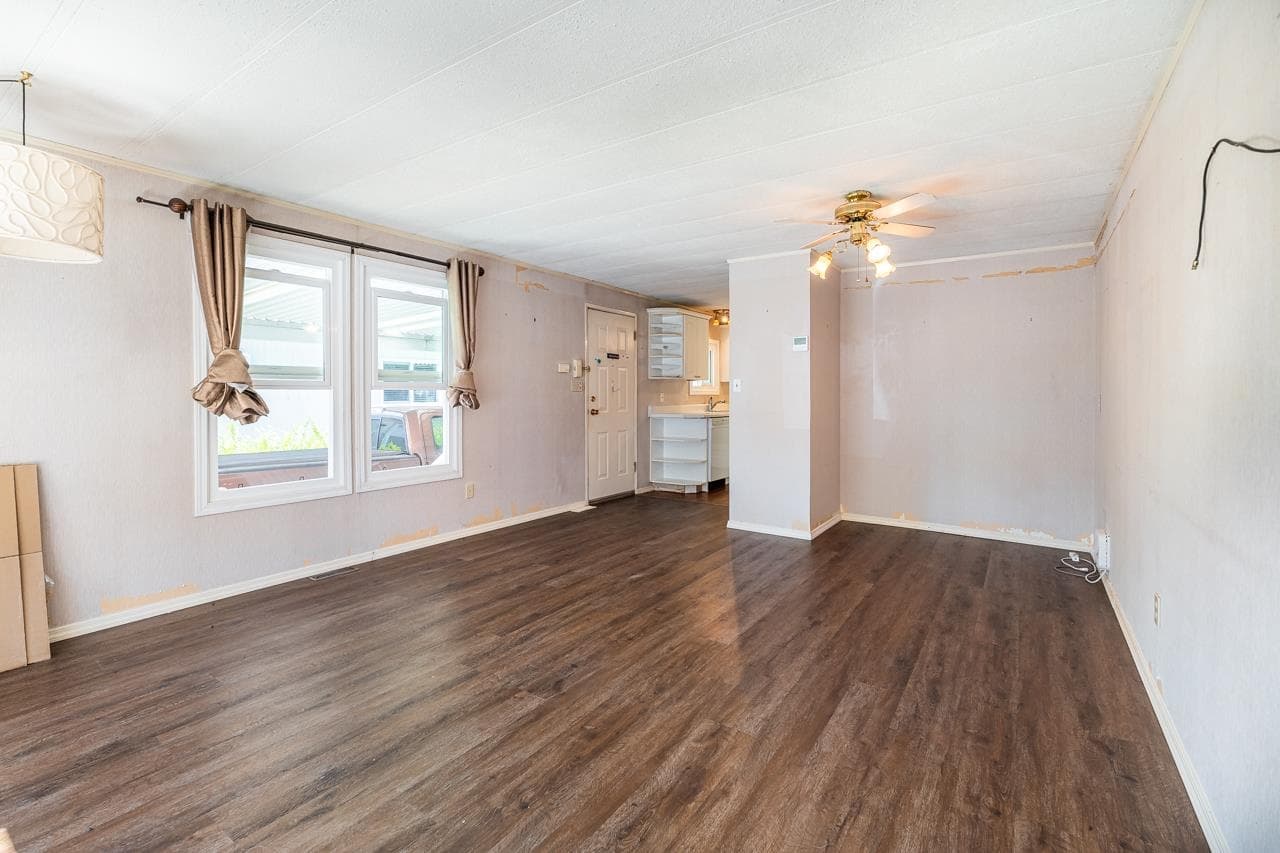56 - 145 King Edward Street, Coquitlam, V3K 6L4 — photo 4