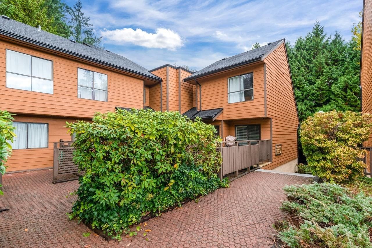 9110 Centaurus Circle, Burnaby, V3J 7R1 — photo 1