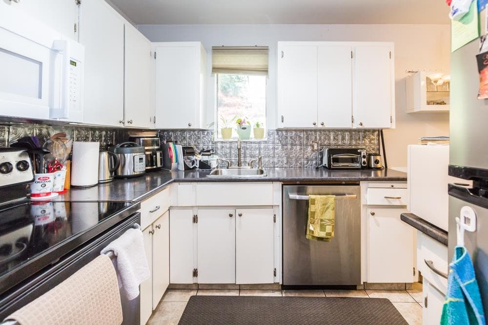 9110 Centaurus Circle, Burnaby, V3J 7R1 — photo 5