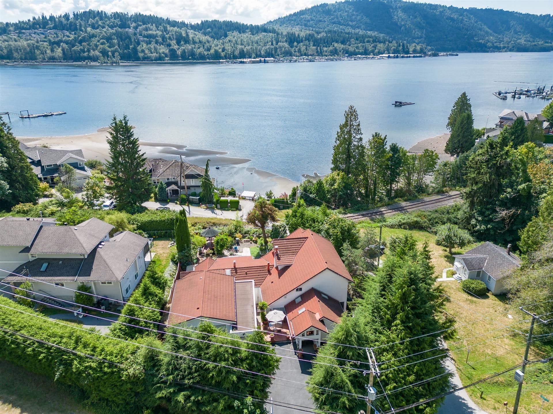 1650 Ioco Road, Port Moody, V3H 3S8 — photo 2