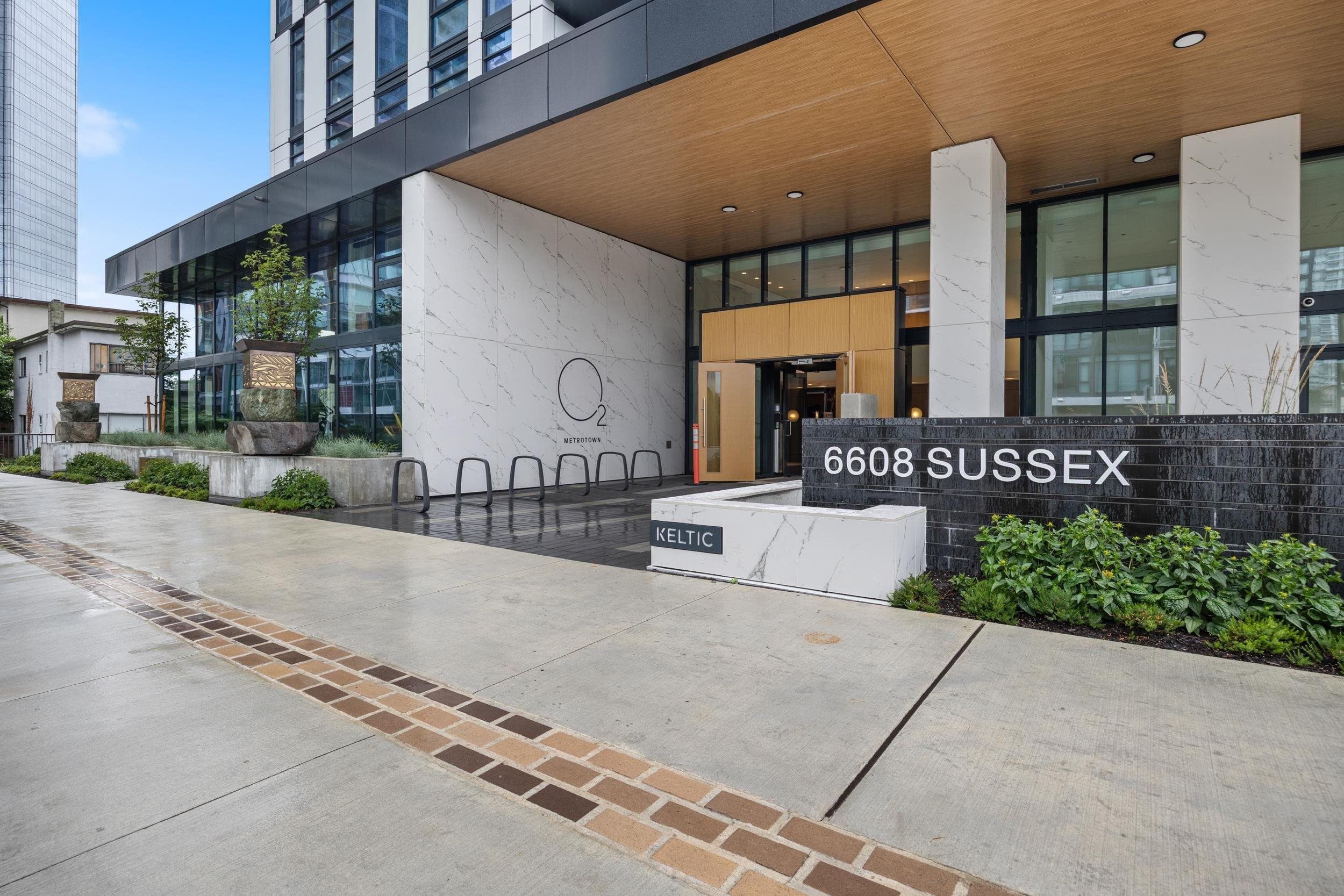 XX - 6608 Sussex Avenue, Burnaby, V5H 0M3 — photo 2