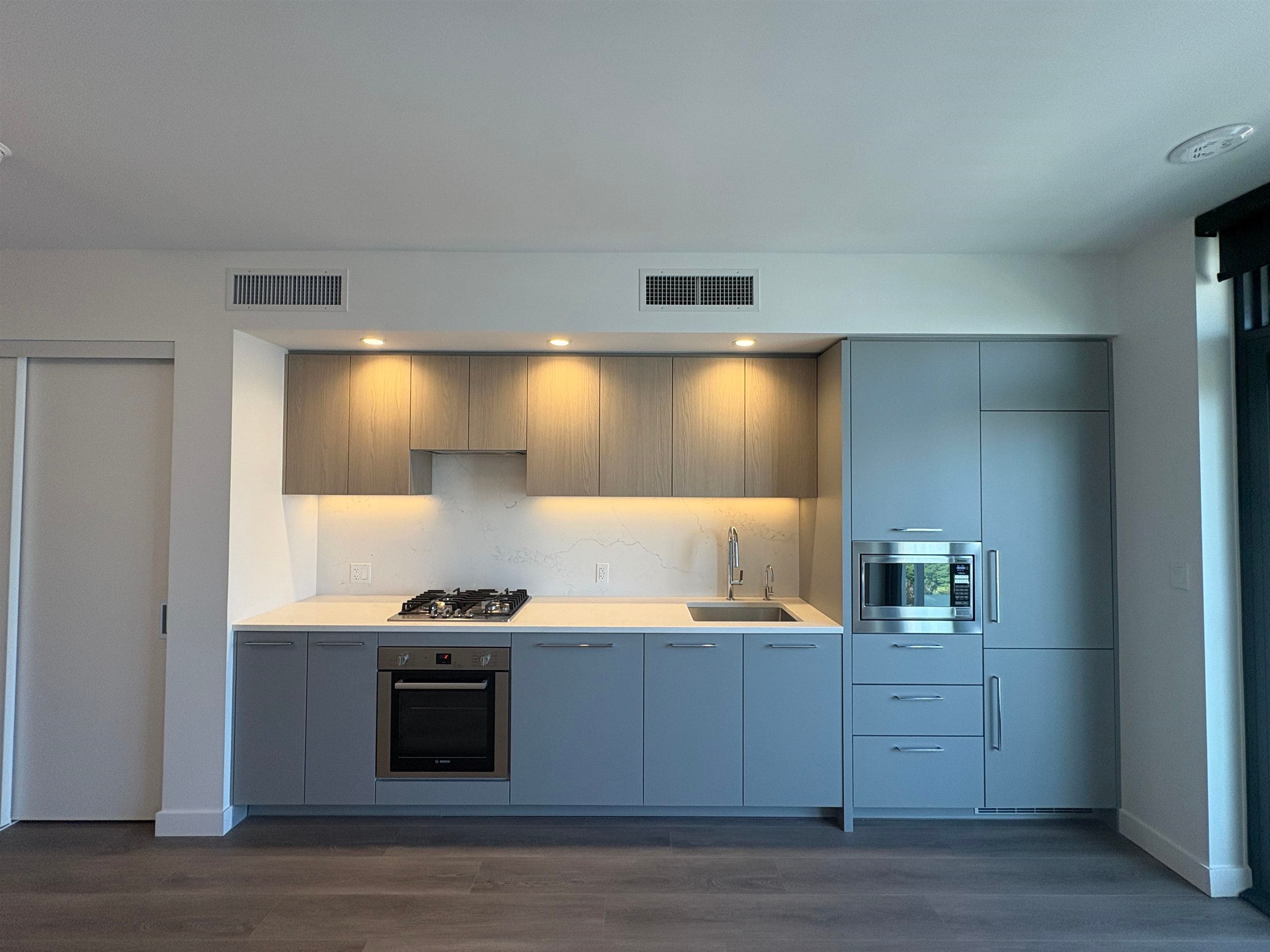 XX - 6608 Sussex Avenue, Burnaby, V5H 0M3 — photo 5
