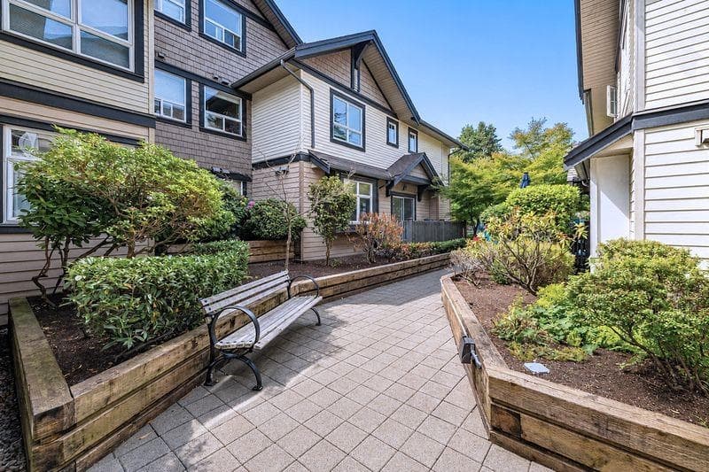 306 - 4468 Albert Street, Burnaby, V5C 2G2 — photo 3