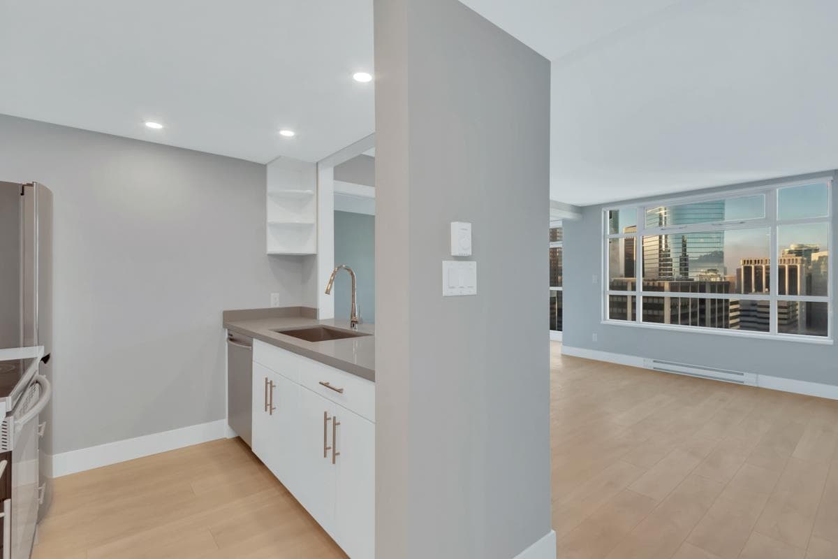 2503 - 438 Seymour Street, Vancouver, V6B 6H4 — photo 2