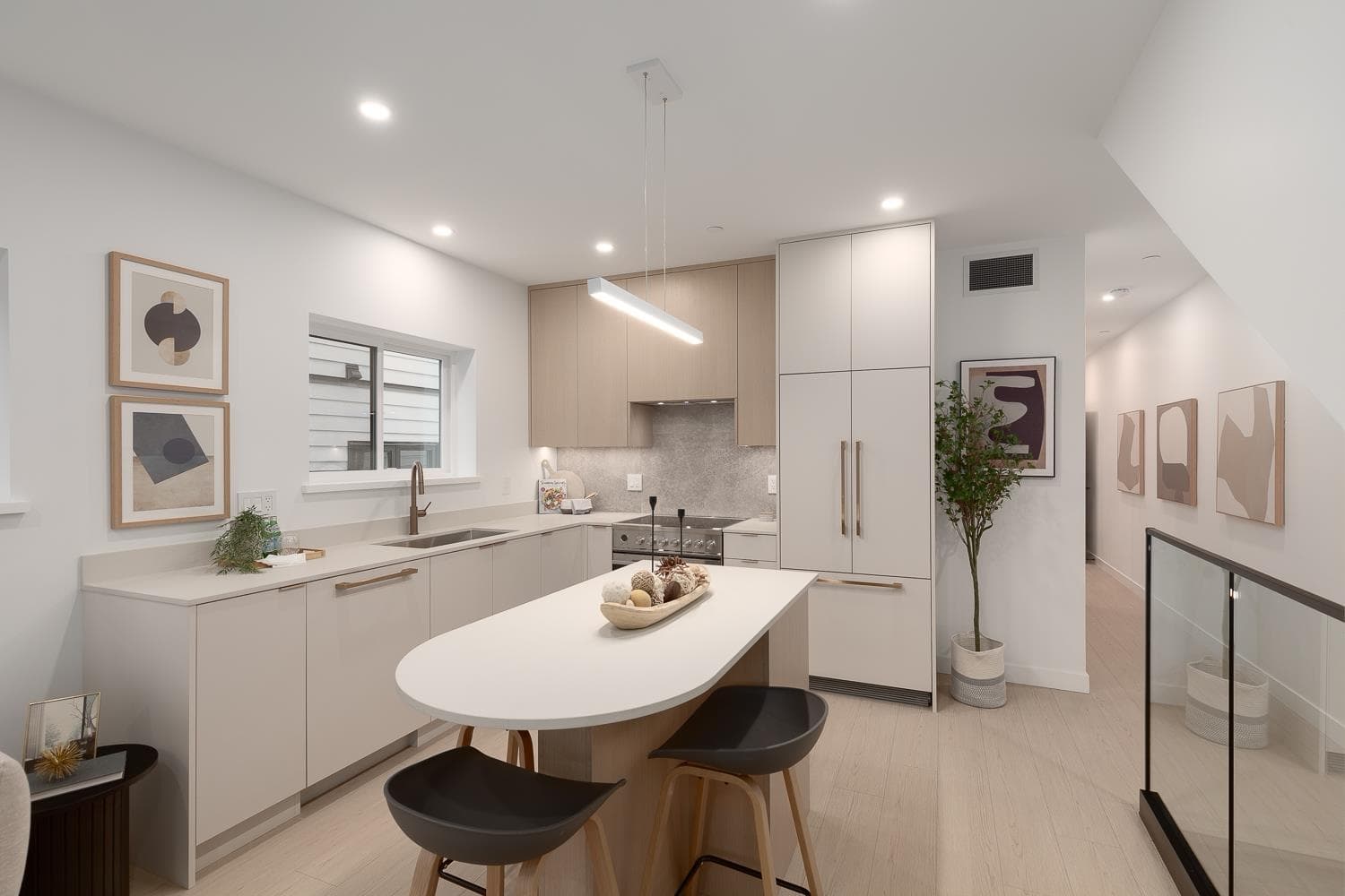 203 - 2329 E 34th Avenue, Vancouver