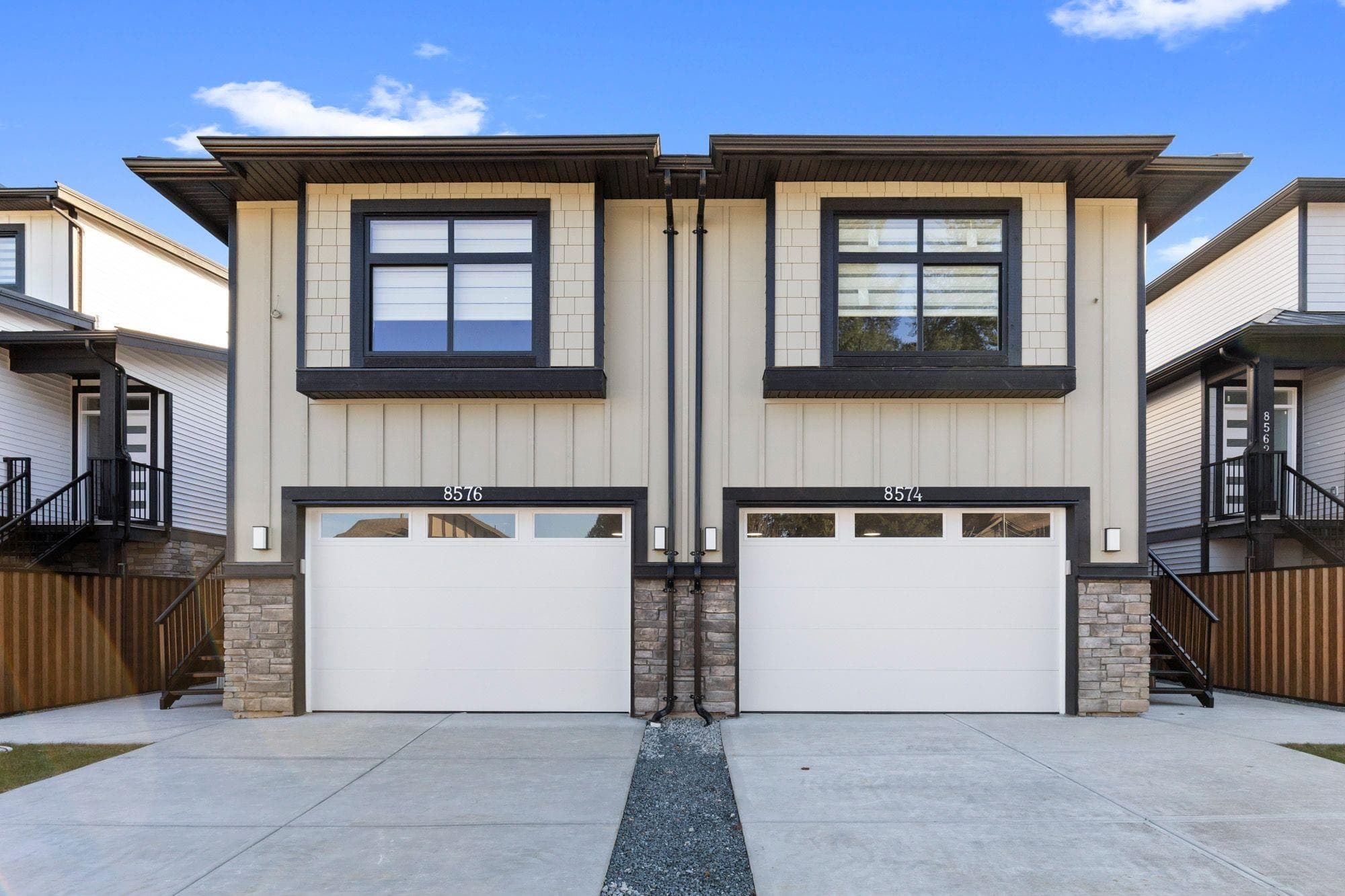 8576 Dunbar Way, Mission, V4S 0A7 — photo 1