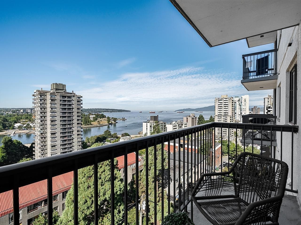 1008 - 1146 Harwood Street, Vancouver, V6E 3V1 — photo 2