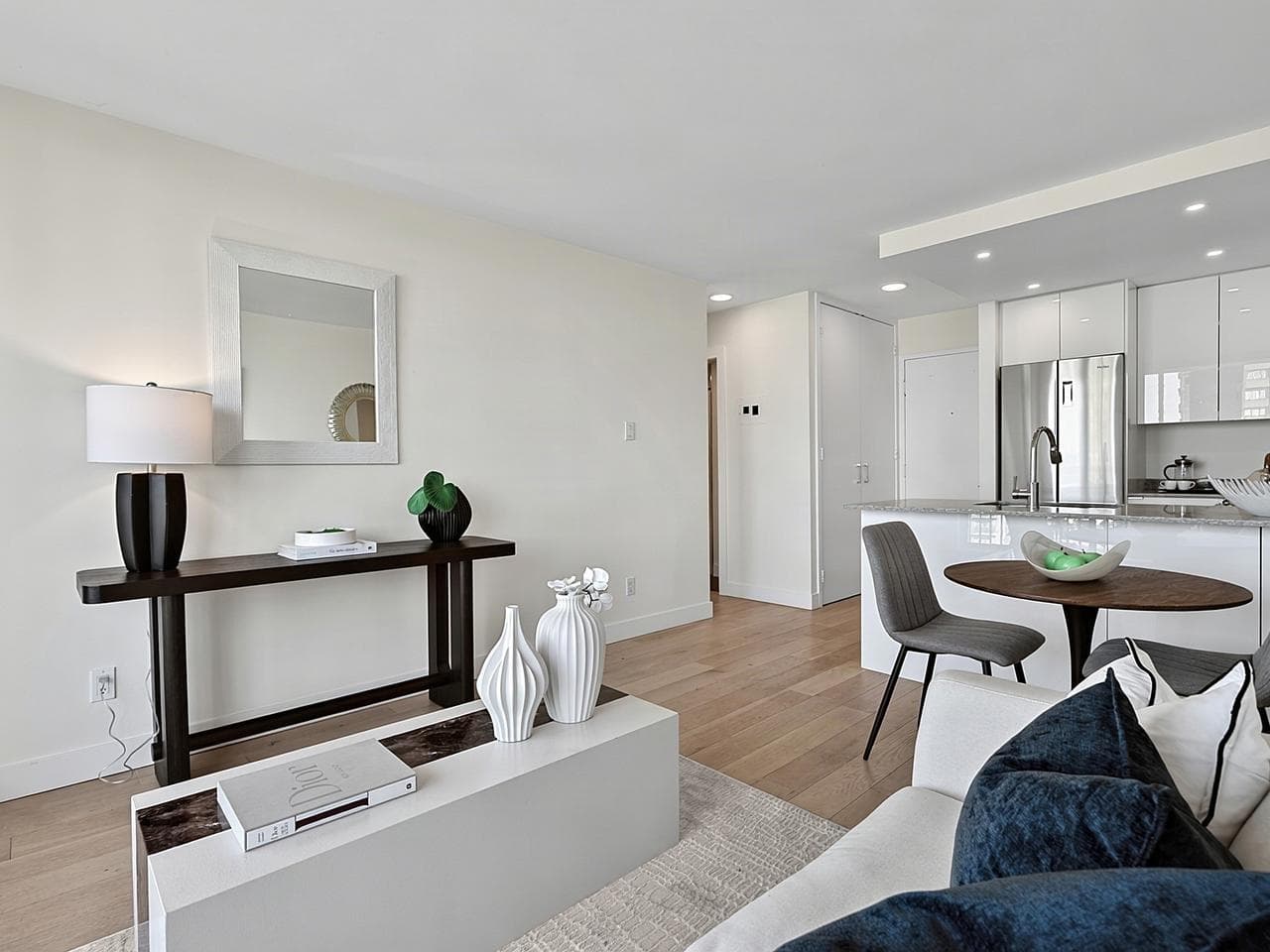 1008 - 1146 Harwood Street, Vancouver, V6E 3V1 — photo 5