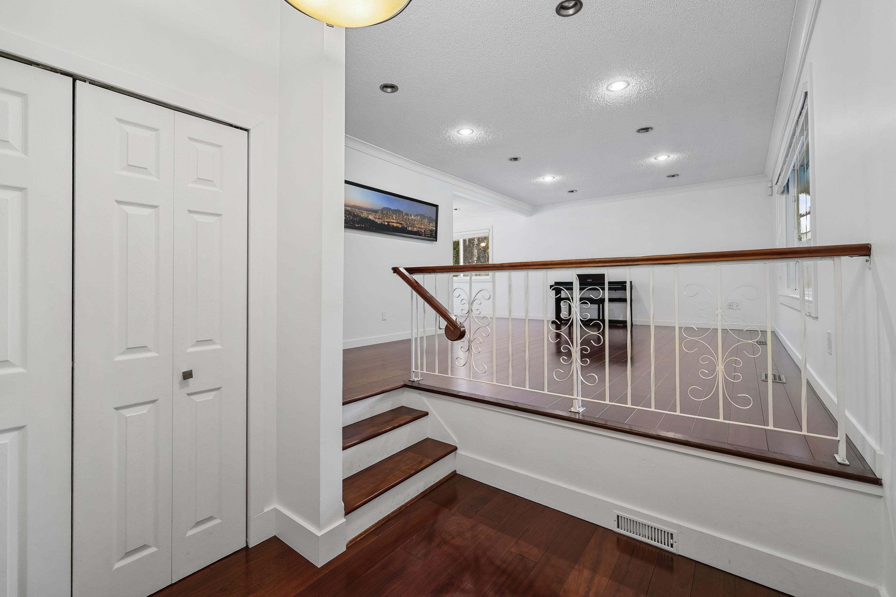 10421 Santa Monica Drive, Delta, V4C 1P8 — photo 4