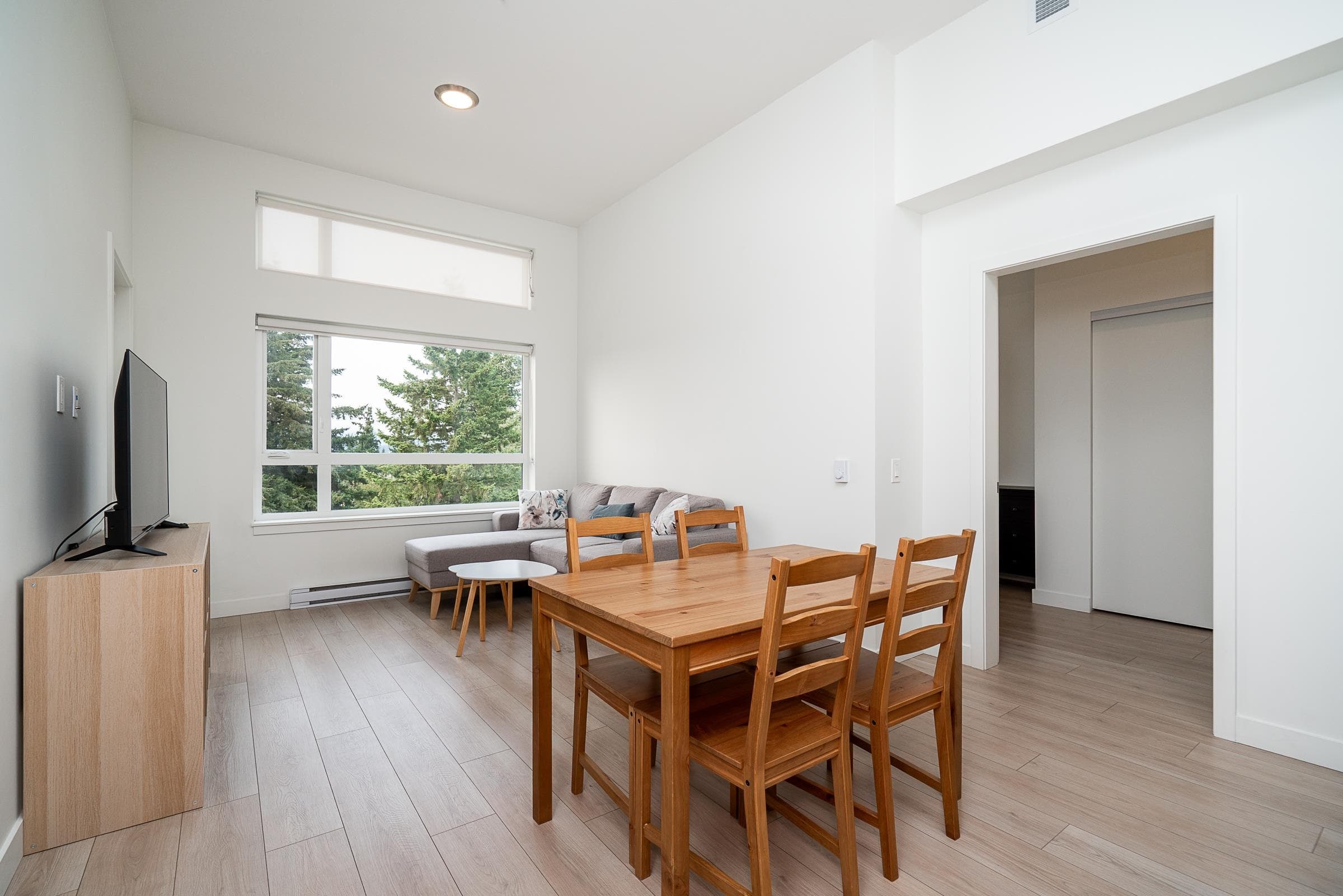 620 - 10777 138 Street, Surrey, V3T 0T5 — photo 3