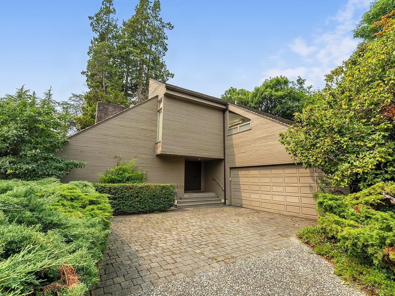 6459 Mccleery Street, Vancouver