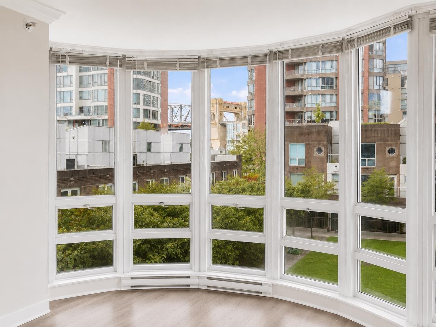 404 - 1501 Howe Street, Vancouver, V6Z 2P8 — photo 4