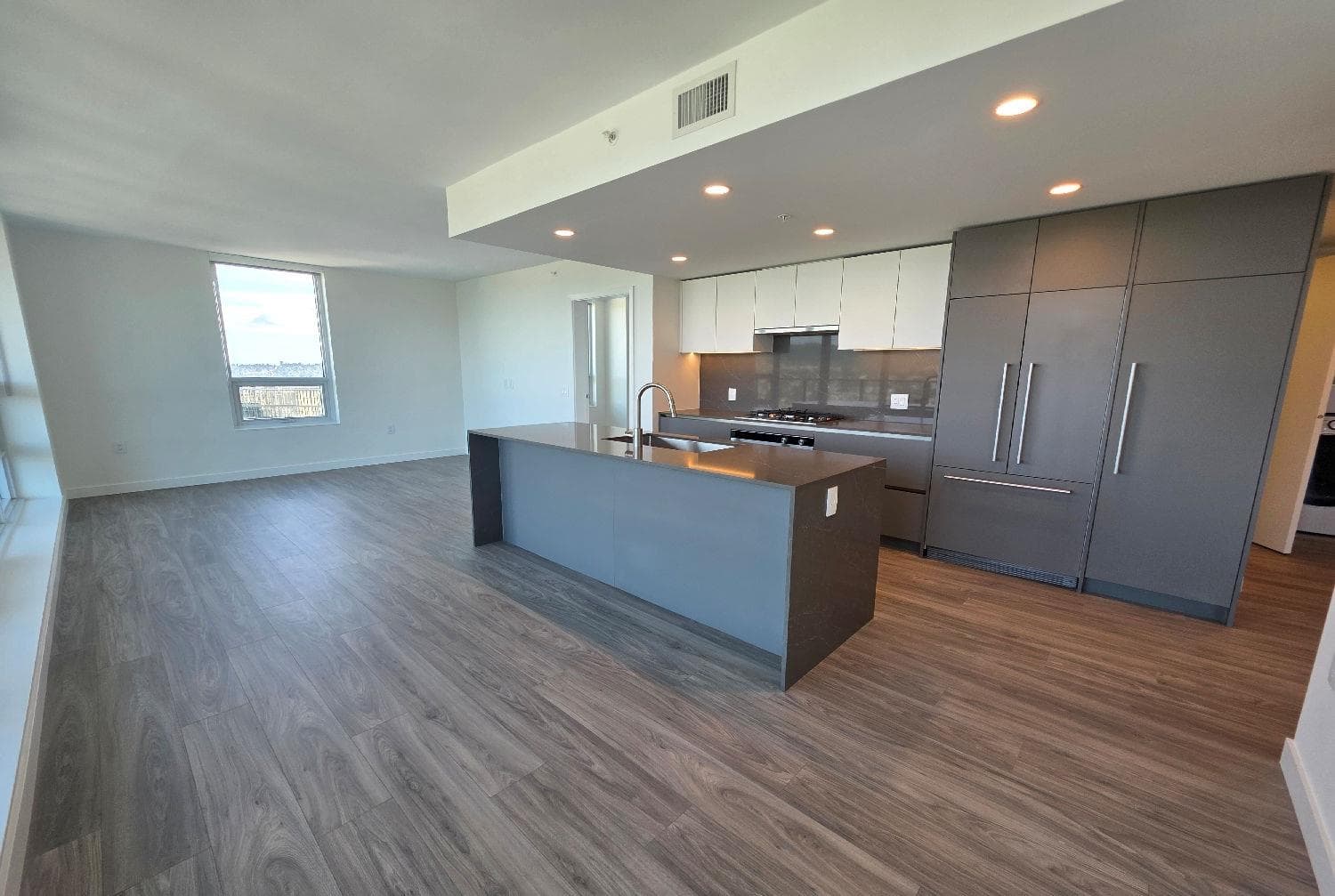 3703 - 2135 Springer Avenue, Burnaby, V5B 0C1 — photo 5