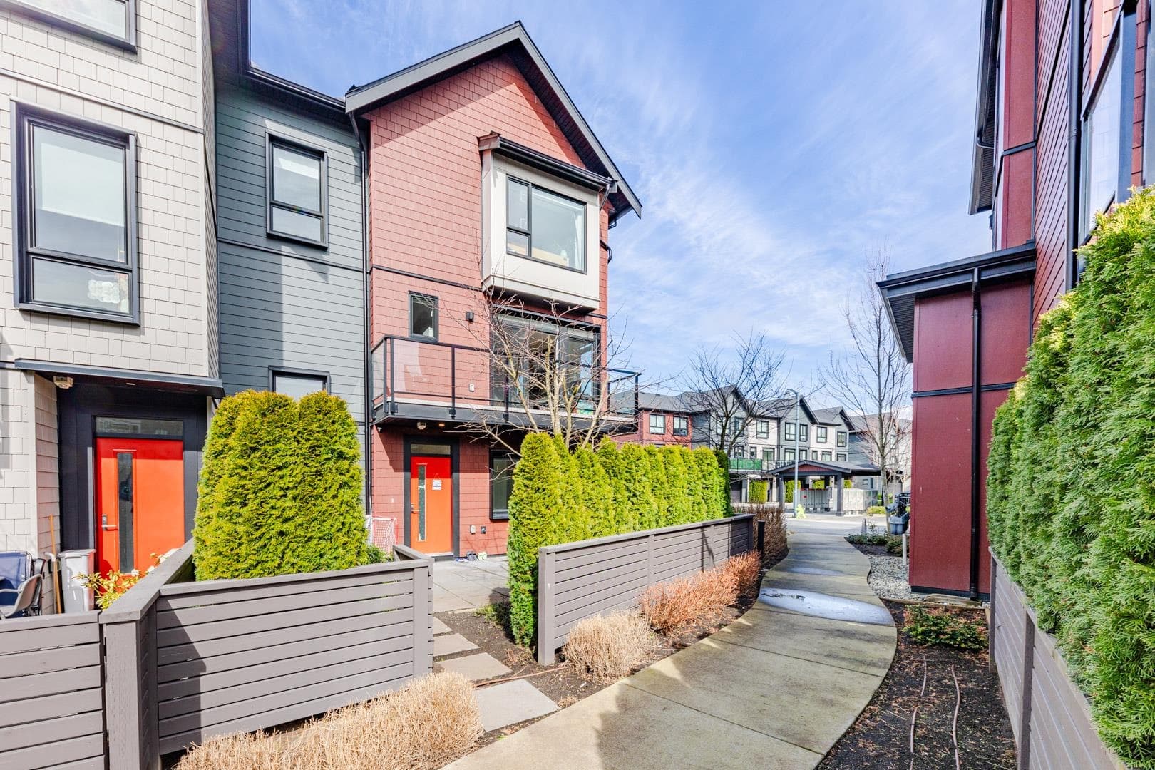 185 - 4738 Hemlock Way, Tsawwassen, V4M 0E3 — photo 2