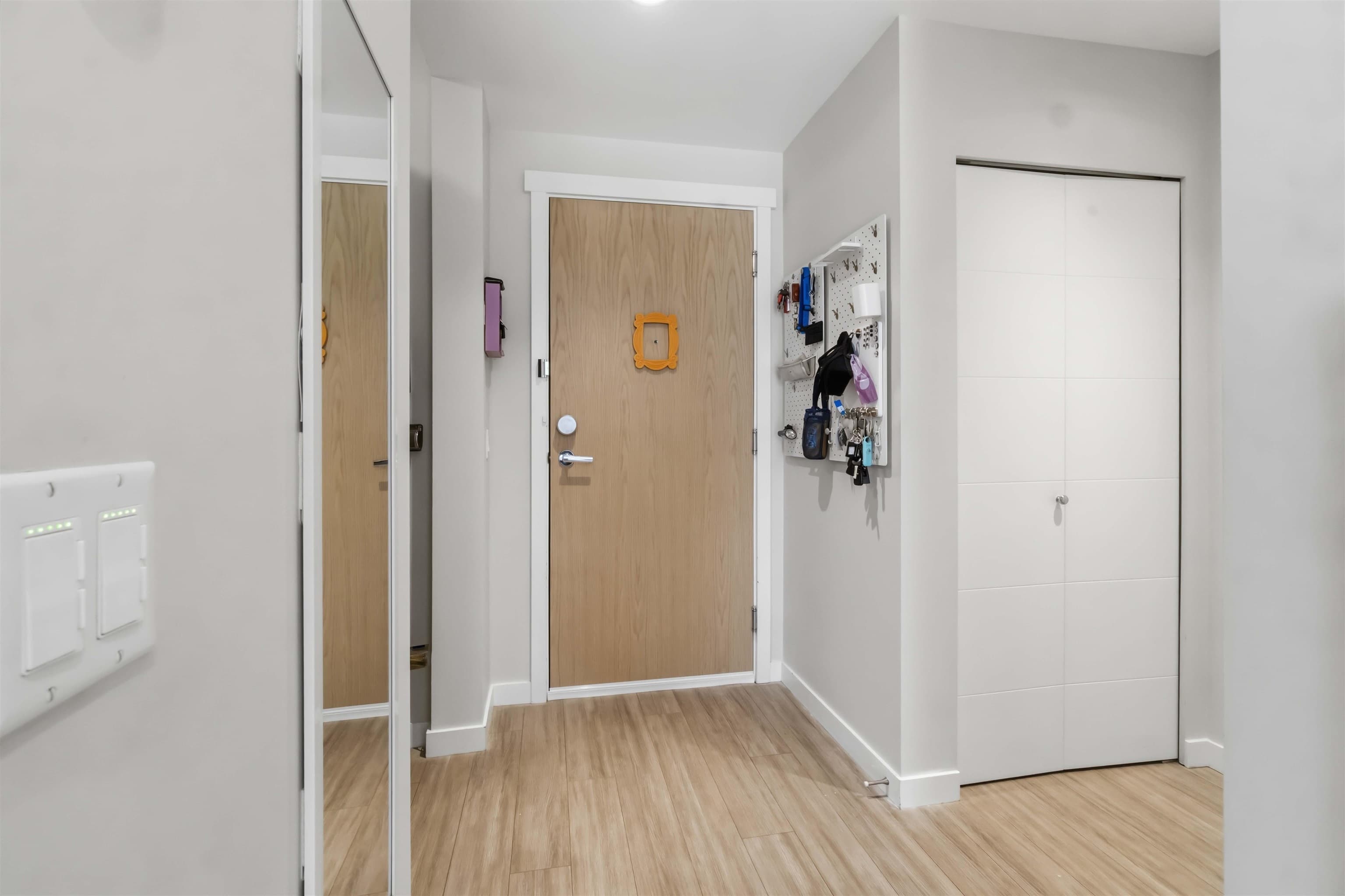 319 - 9213 Odlin Road, Richmond, V6X 0V5 — photo 3
