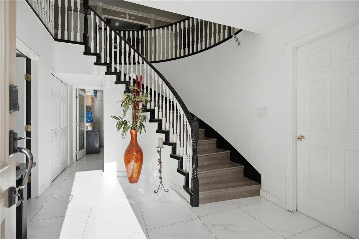 8351 Miller Crescent, Mission, V2V 6H7 — photo 3