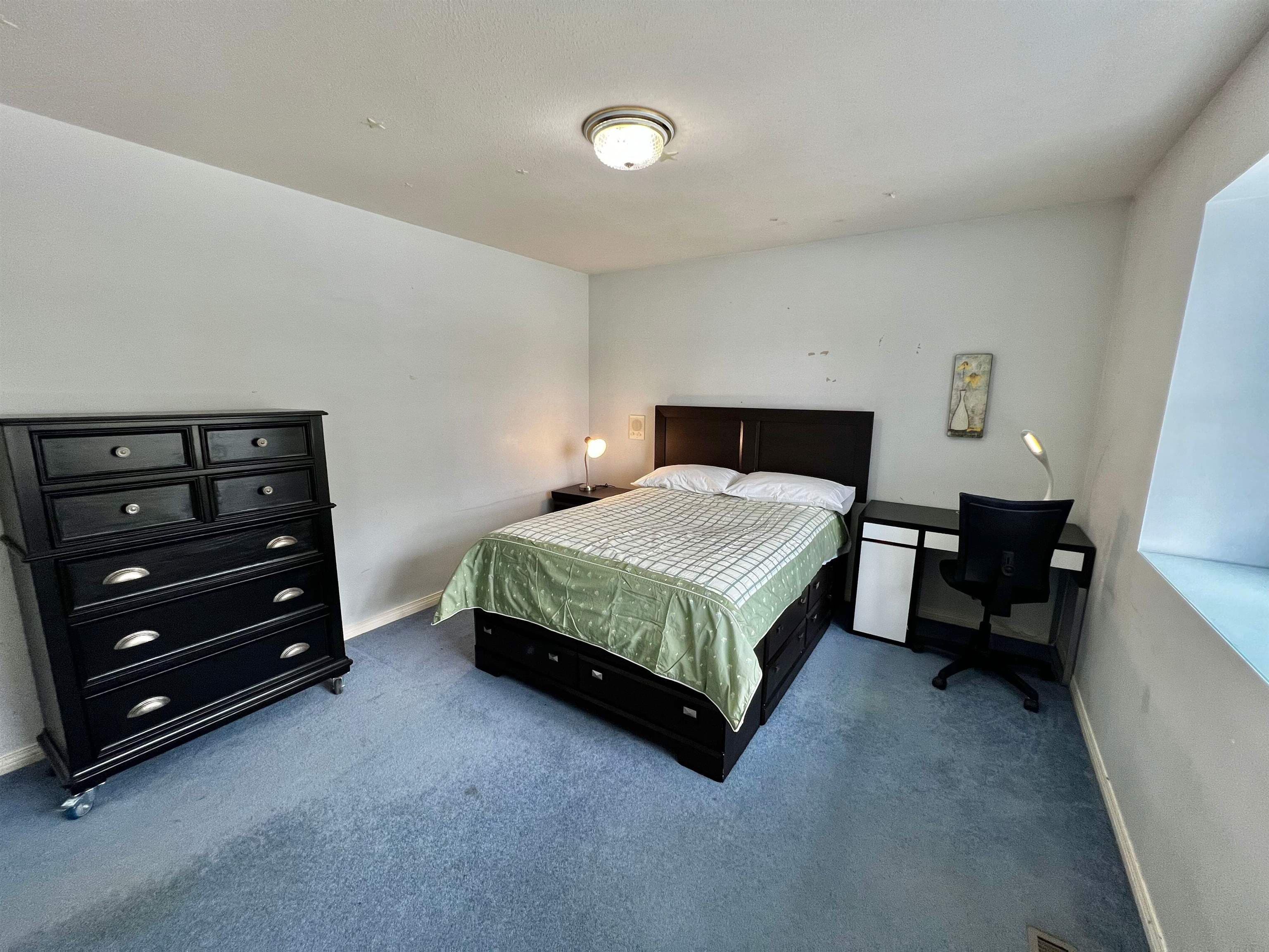 D - 4864 Watling Street, Burnaby, V5W 2N6 — photo 3