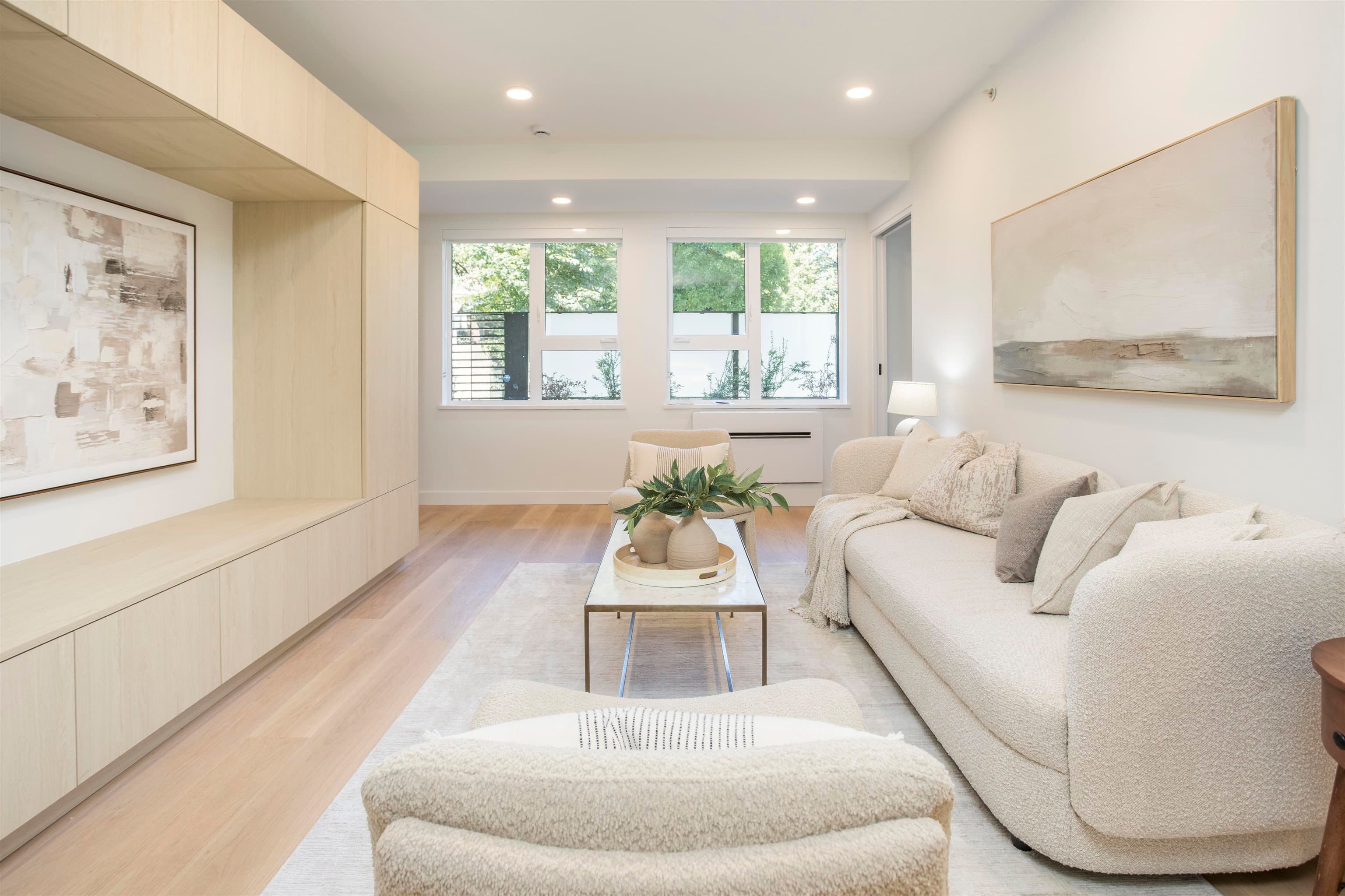 TH201 - 2471 St. George Street, Vancouver, V5T 1W9 — photo 2
