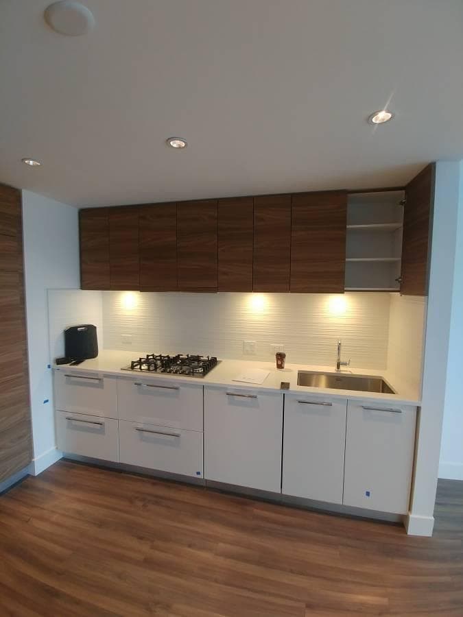 709 - 7388 Kingsway, Burnaby