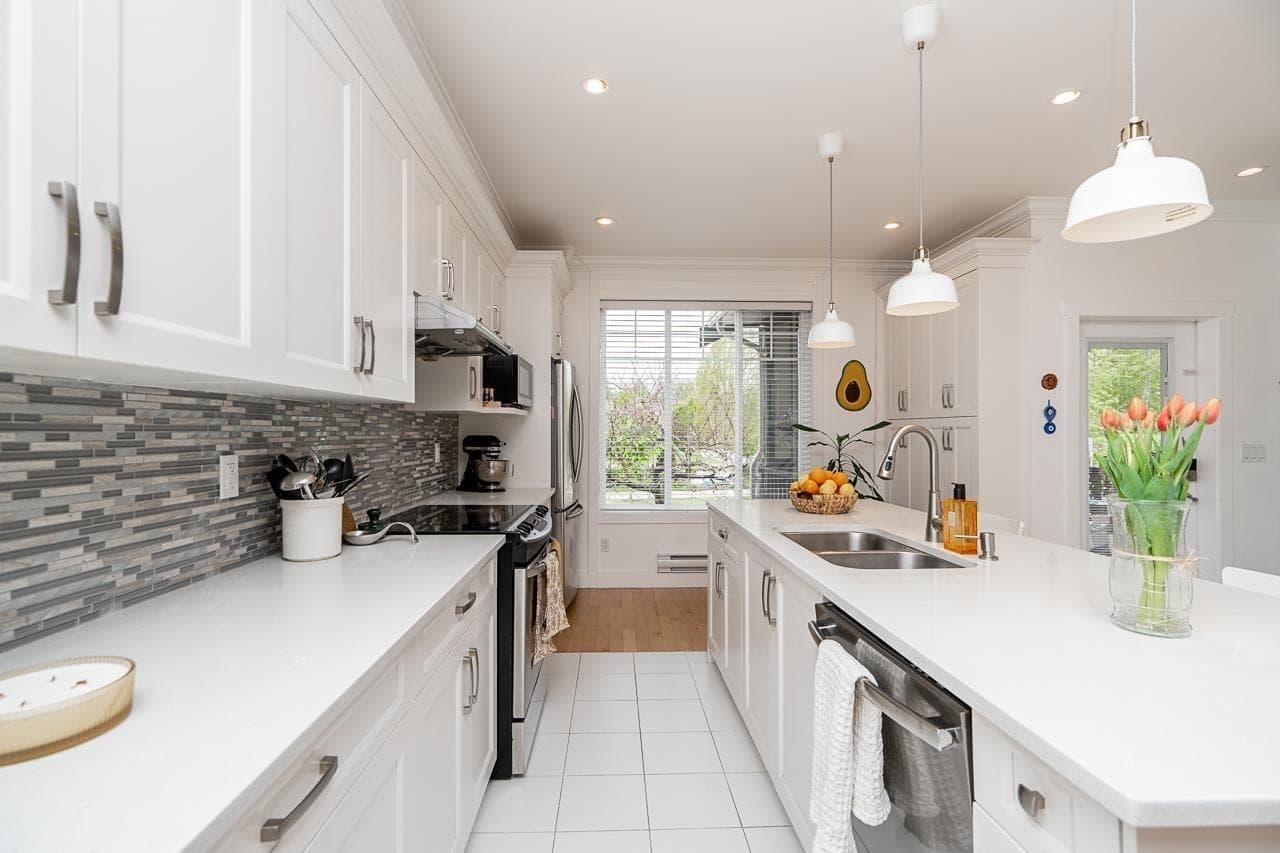 1 - 18818 71 Avenue, Surrey, V4N 6N9 — photo 4