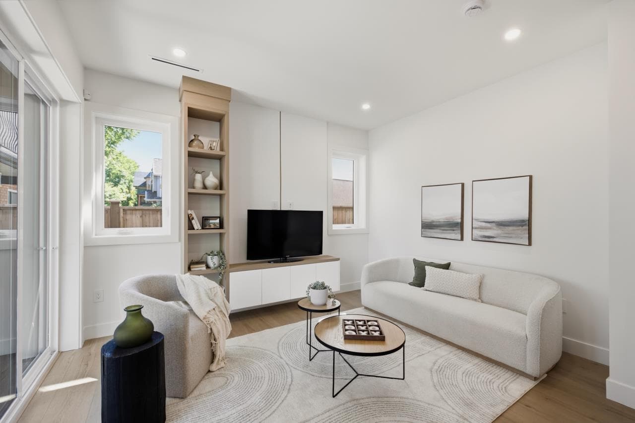 1 - 3018 E 19th Avenue, Vancouver, V5M 2S9 — photo 3