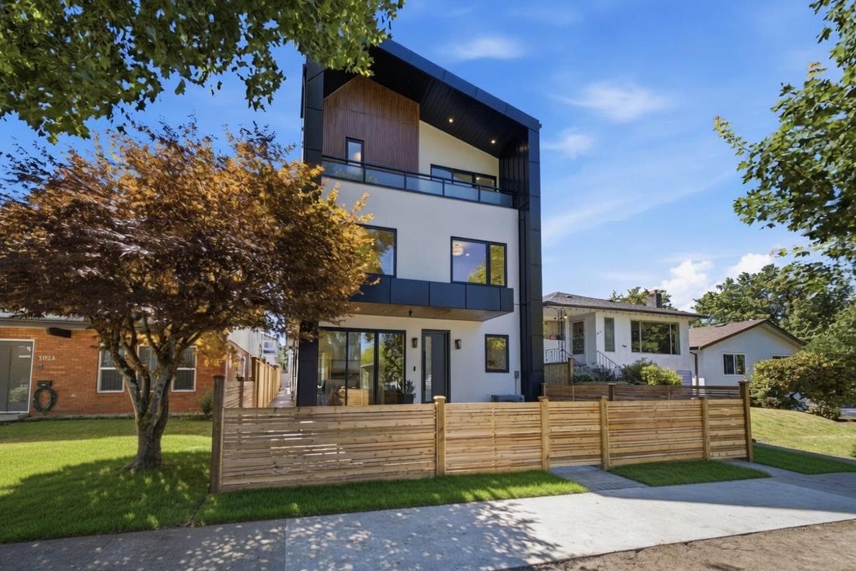 3016 E 19th Avenue, Vancouver, V5M 2S9 — photo 1