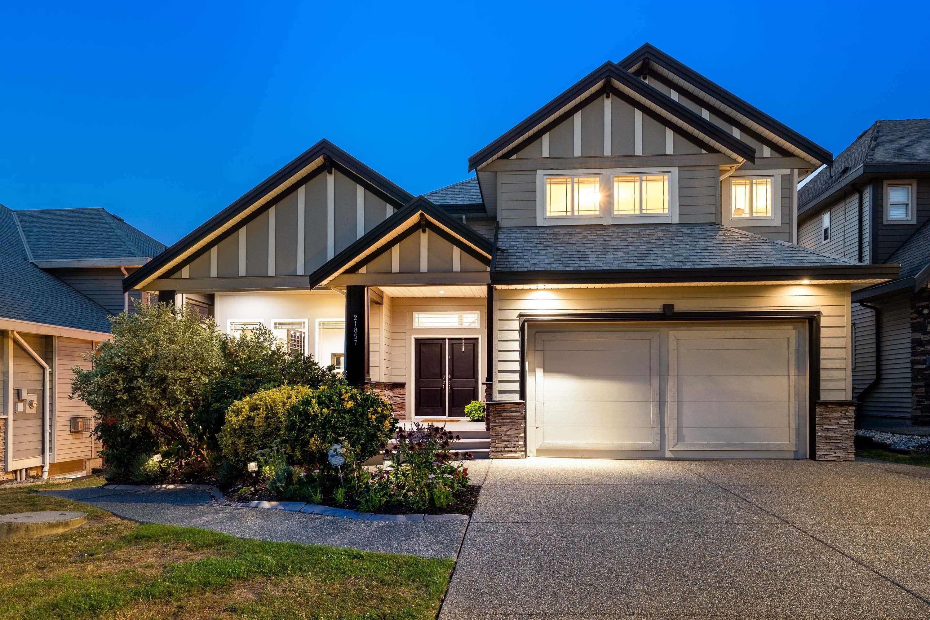 21857 51 Avenue, Langley, V3A 8P7 — photo 1