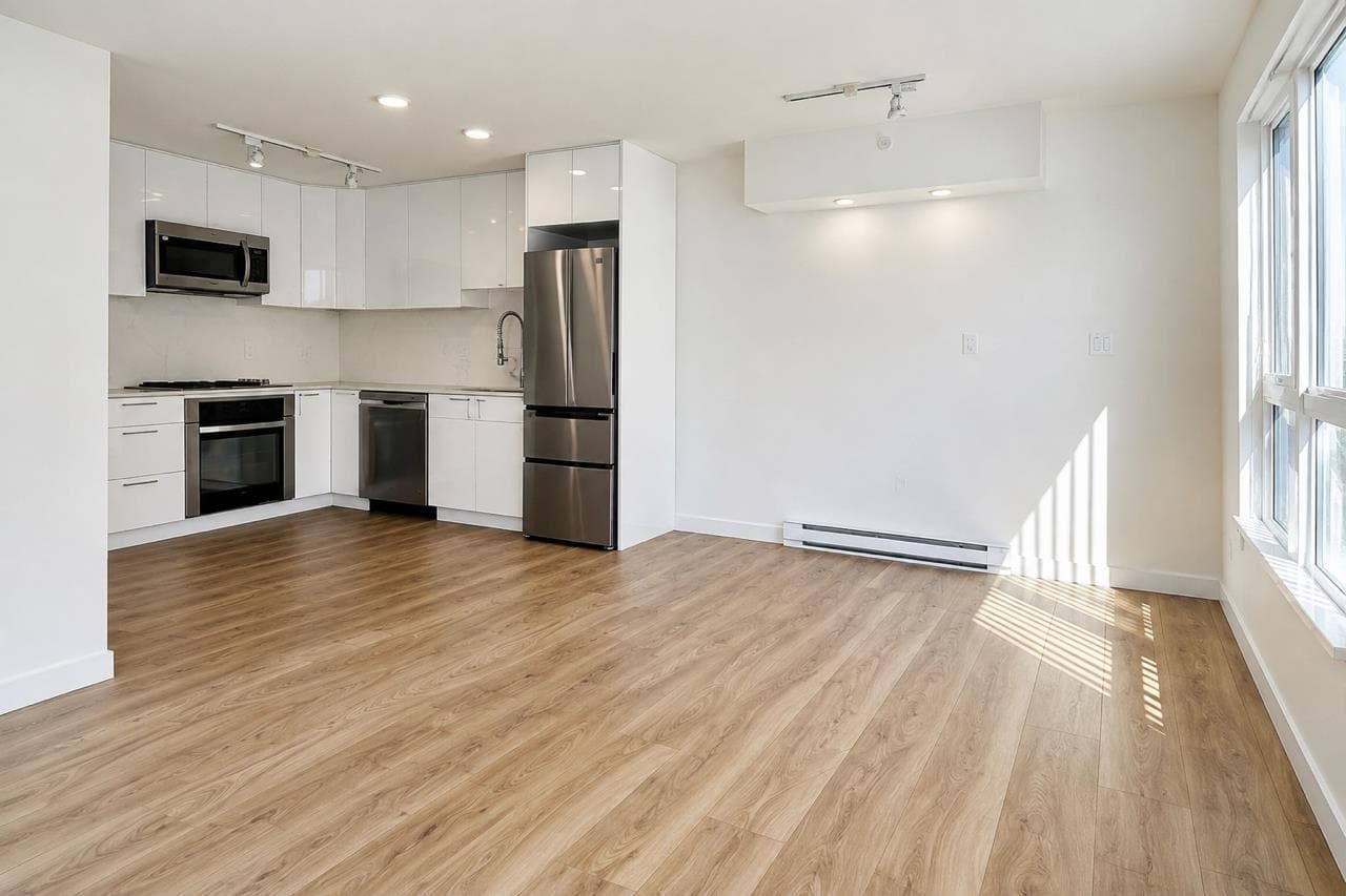 1002 - 2982 Burlington Drive, Coquitlam