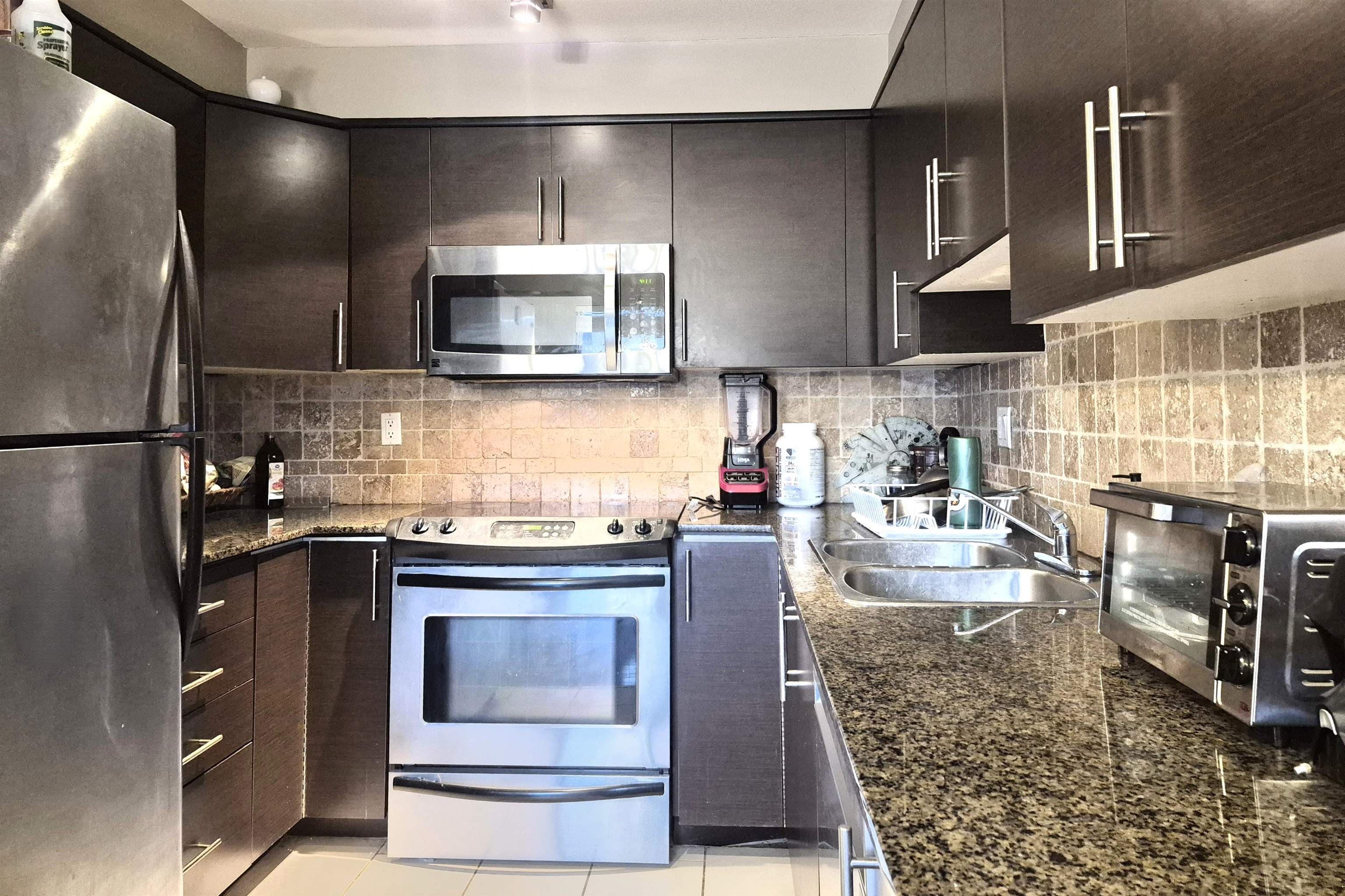 2010 - 84 Grant Street, Port Moody, V3H 0B5 — photo 2