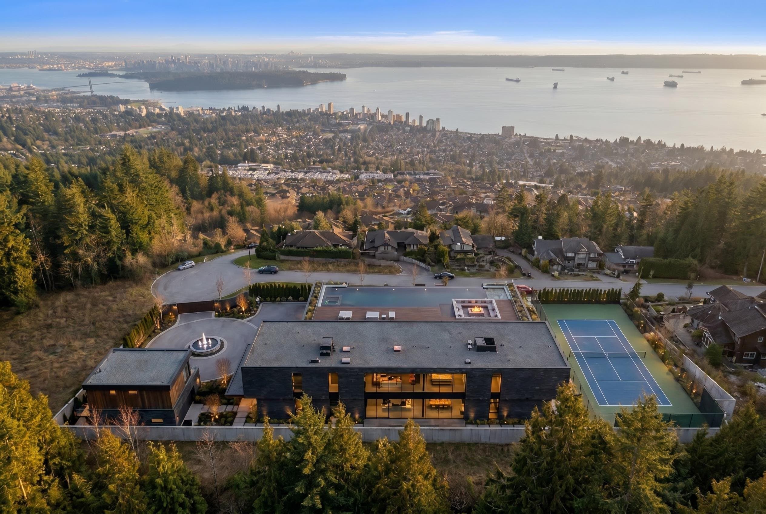 2345 Kadlec Court, West Vancouver, V7S 3K3 — photo 2