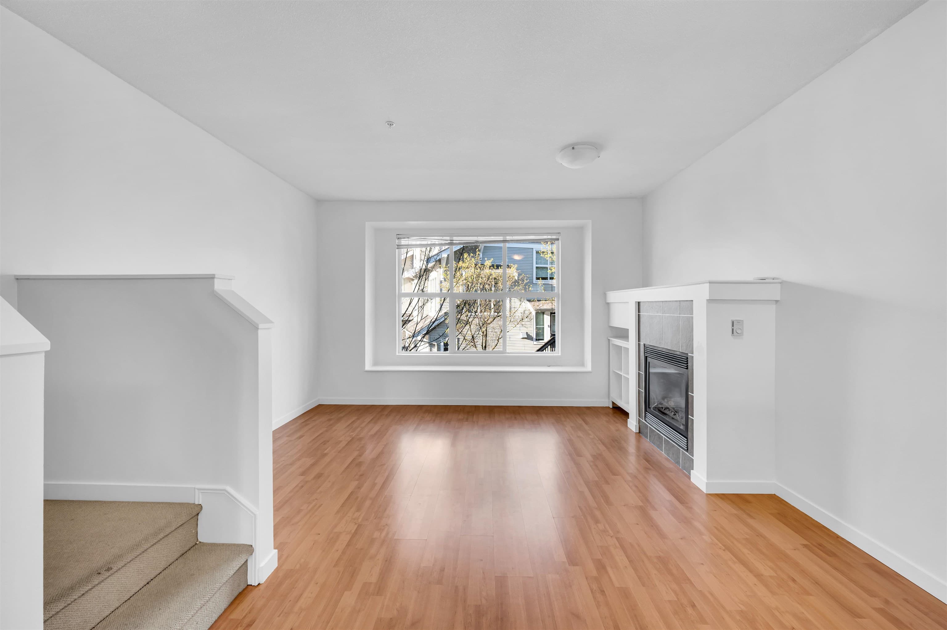 46 - 20460 66 Avenue, Langley, V2Y 3B6 — photo 3