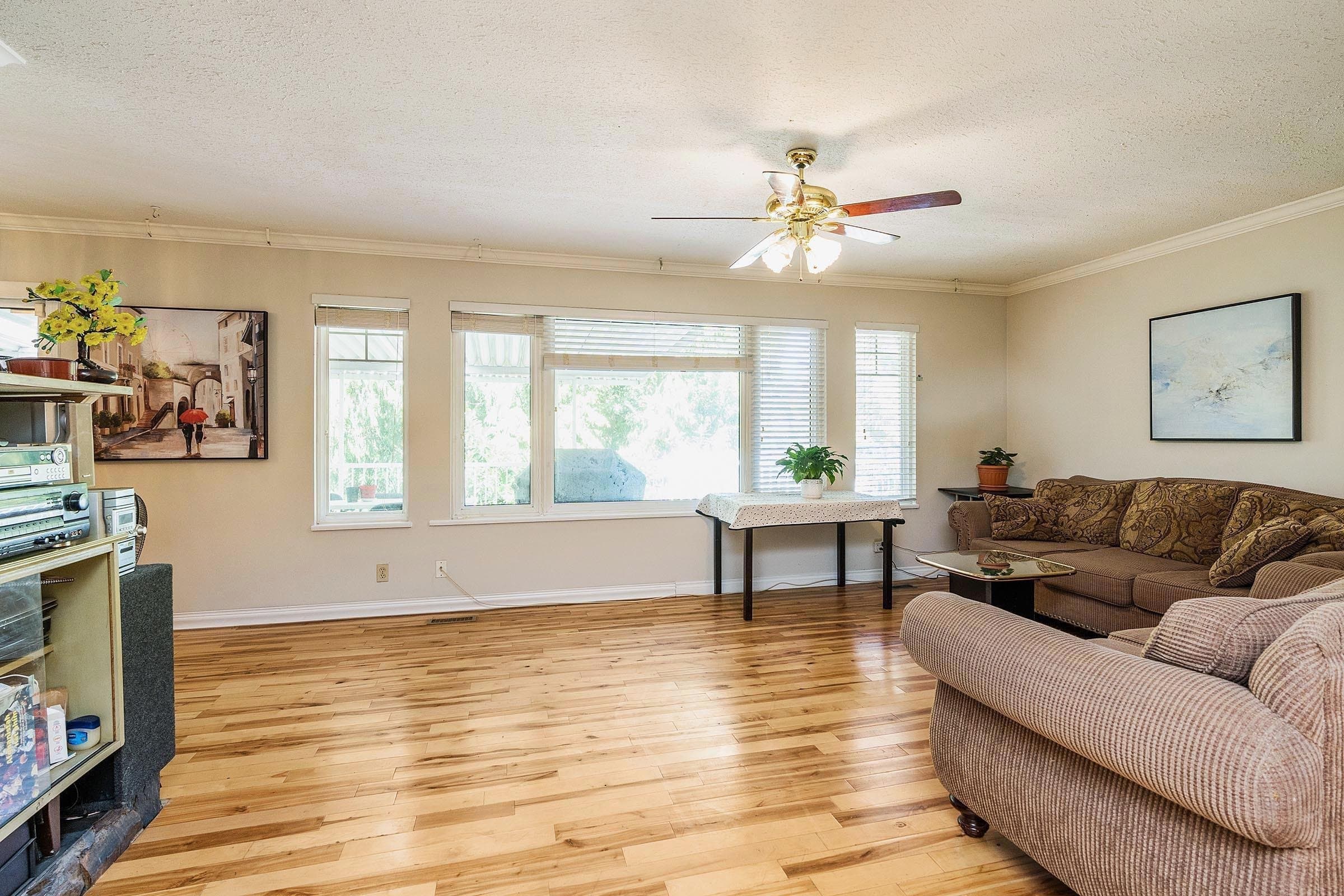 13475 113 Avenue, Surrey, V3R 6S9 — photo 5