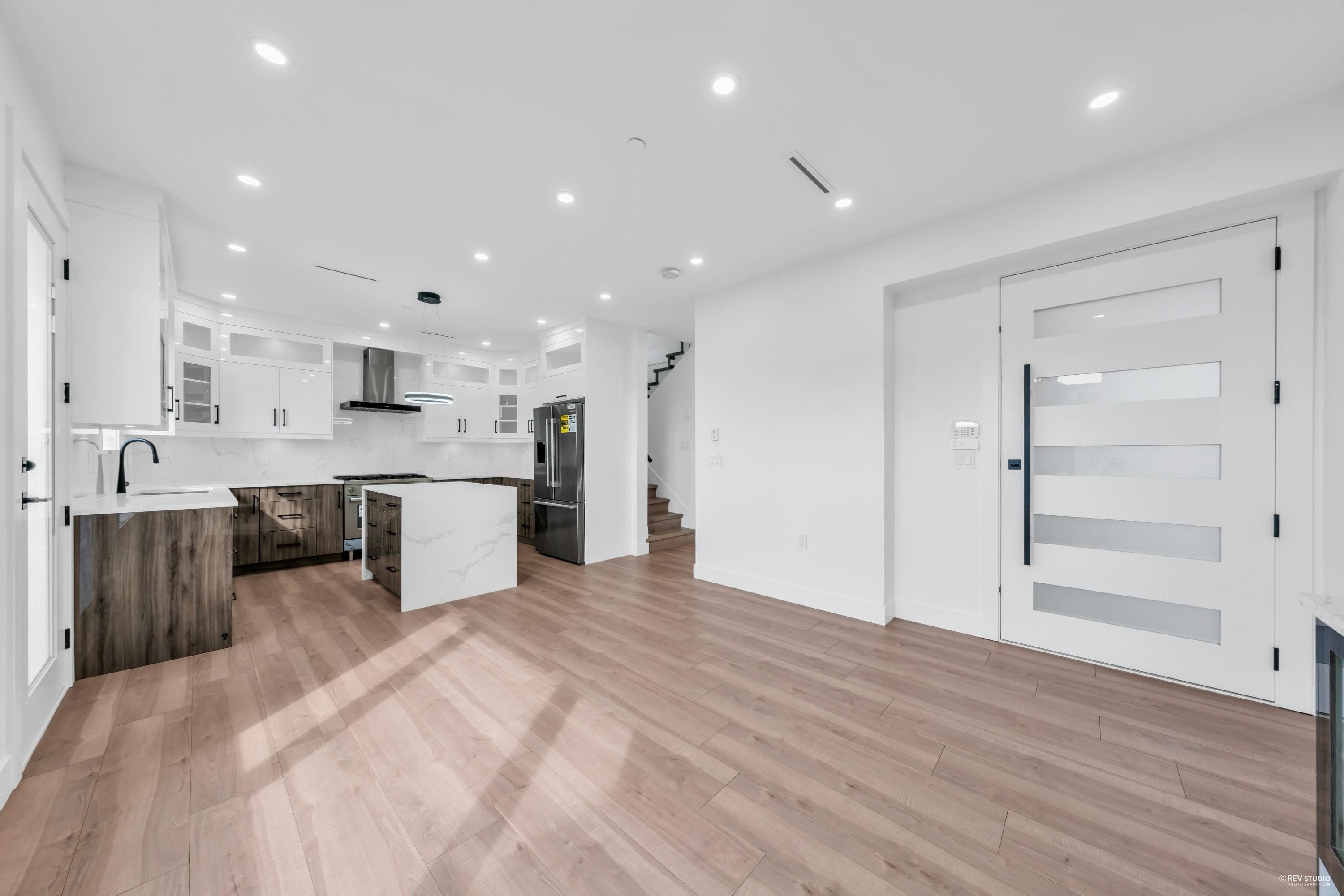 2 - 3344 Adanac Street, Vancouver, V5K 2P3 — photo 1